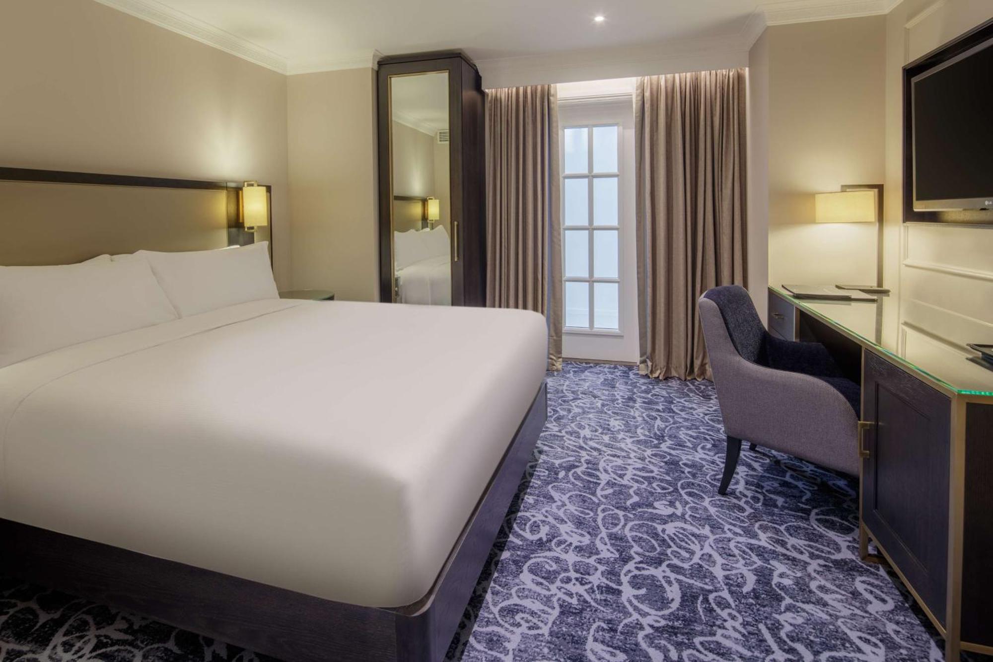 Executive Suite