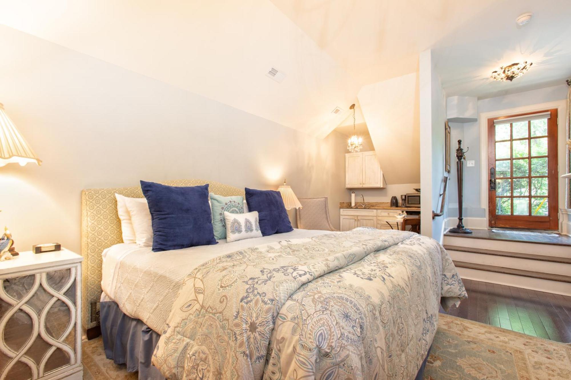 The Camellia Suite