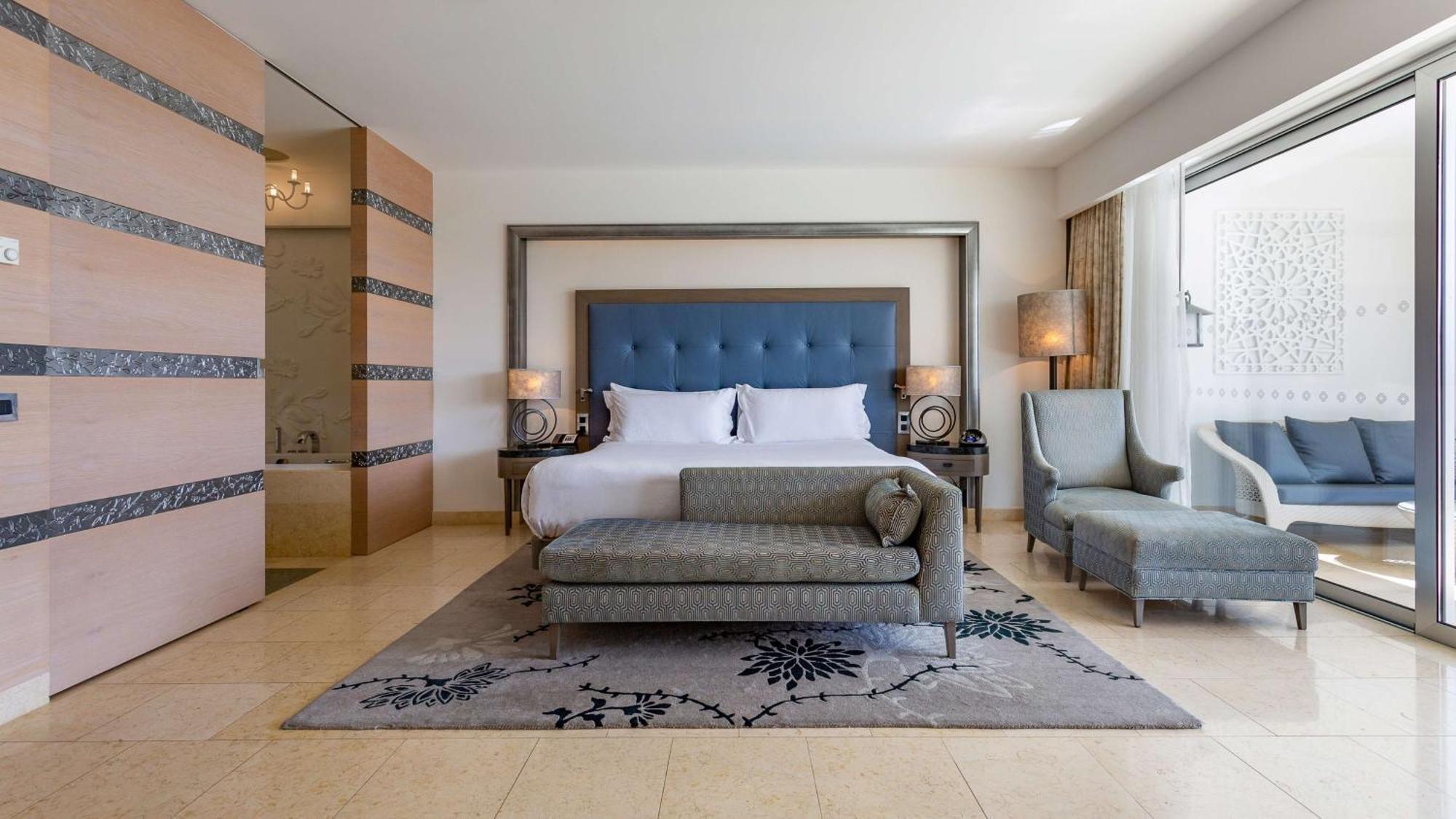 Grand Deluxe King Suite,1548856969:JPEG