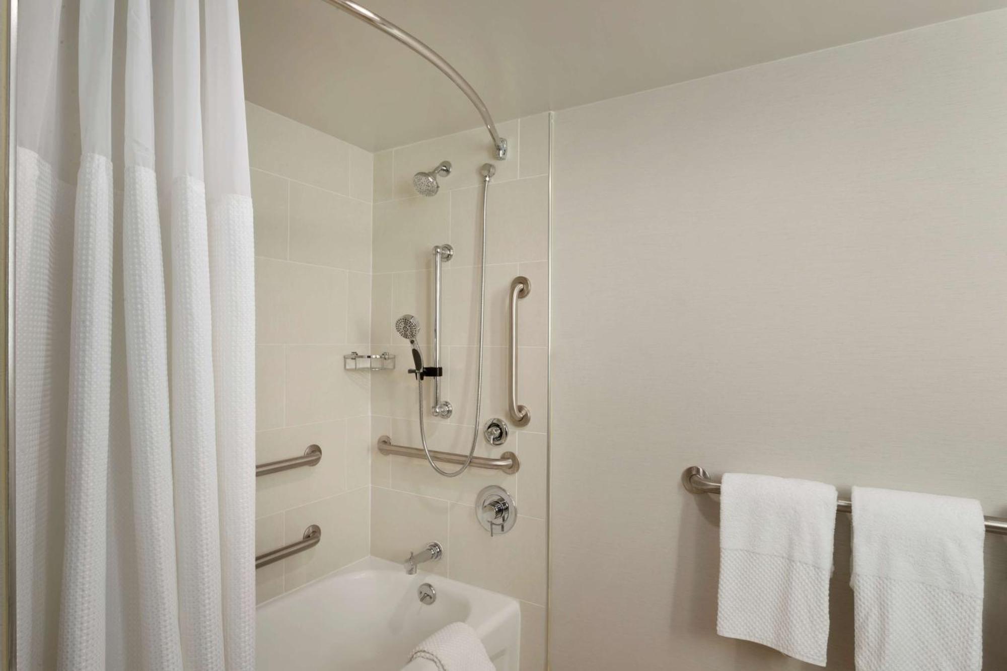 King Room Mobility Access or Non-Smoking