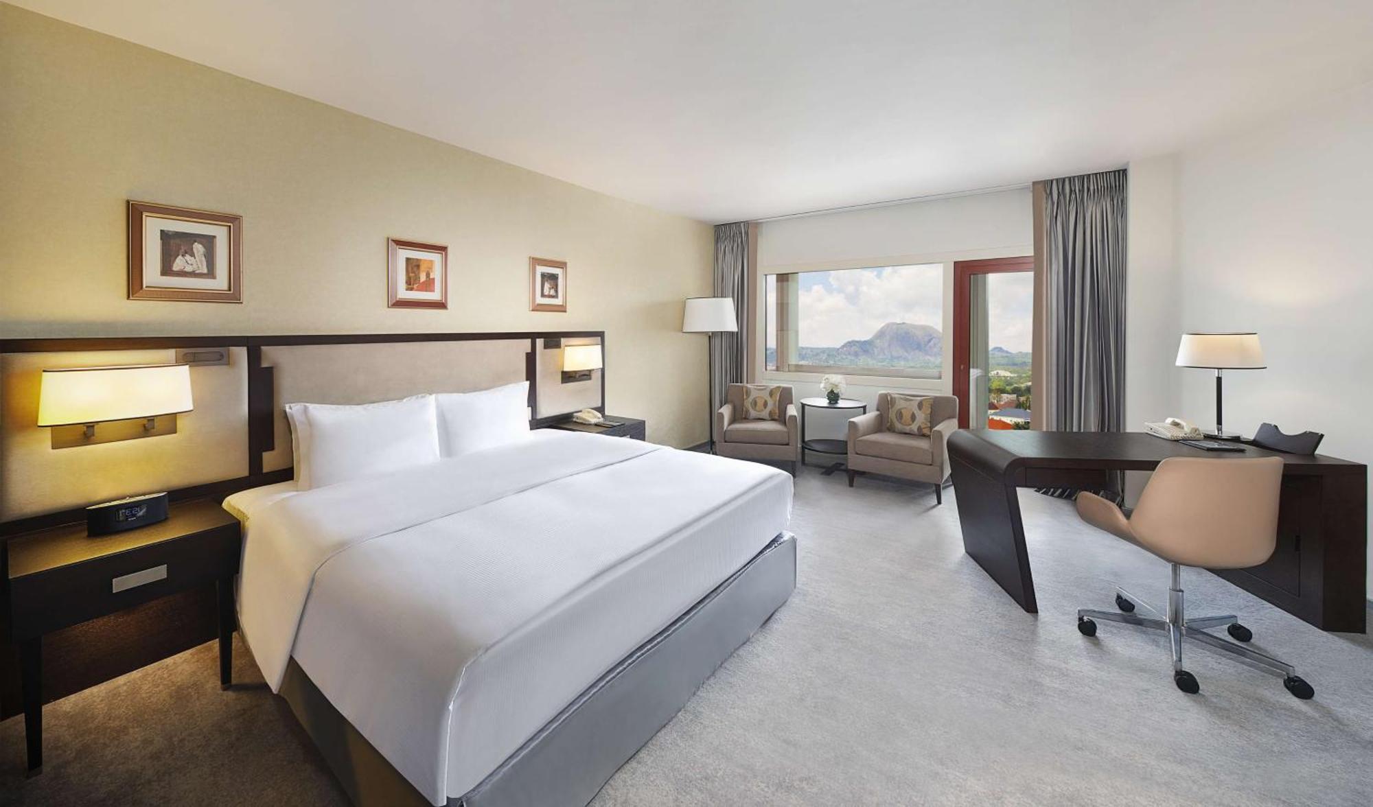 Deluxe King Room