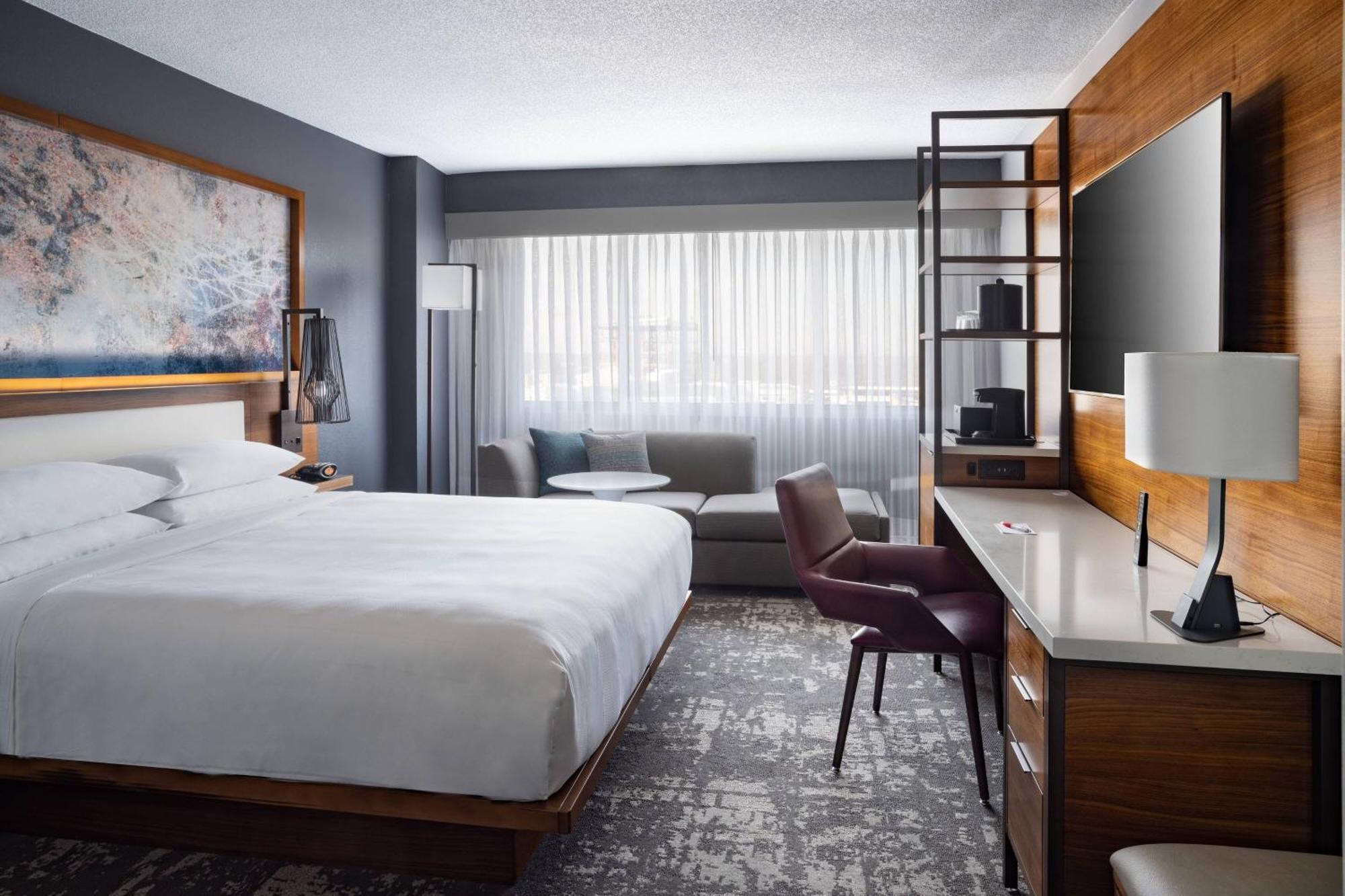 King Room,1706673946:JPEG