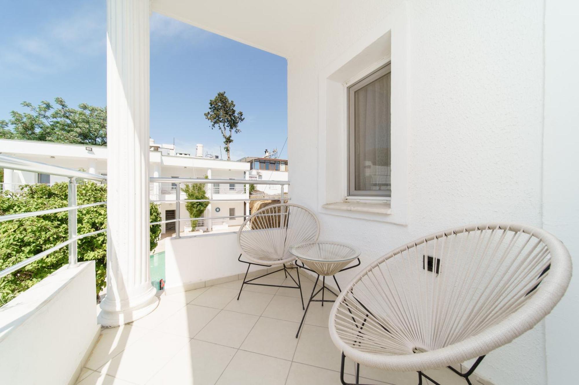 Superior Triple Room Balcony,1676738851:JPEG