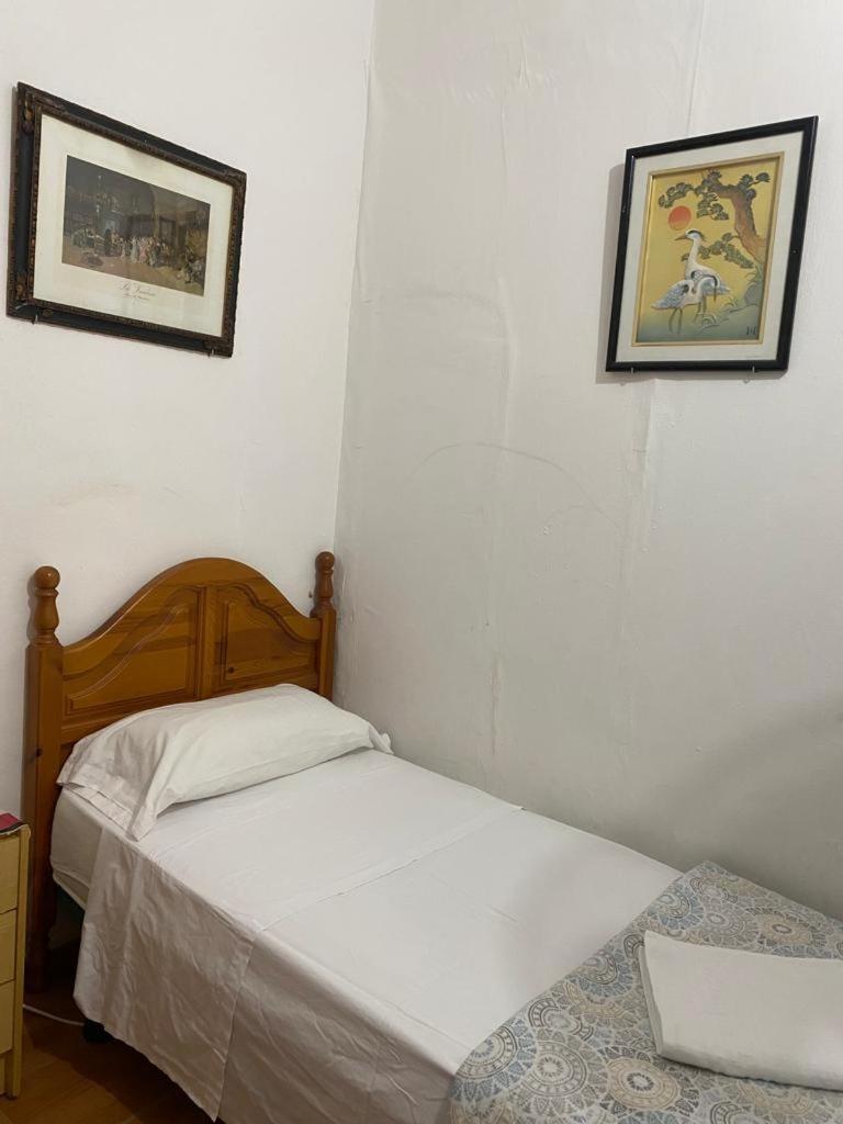 Single Room Shared Shower Toilet,1549076002:JPEG