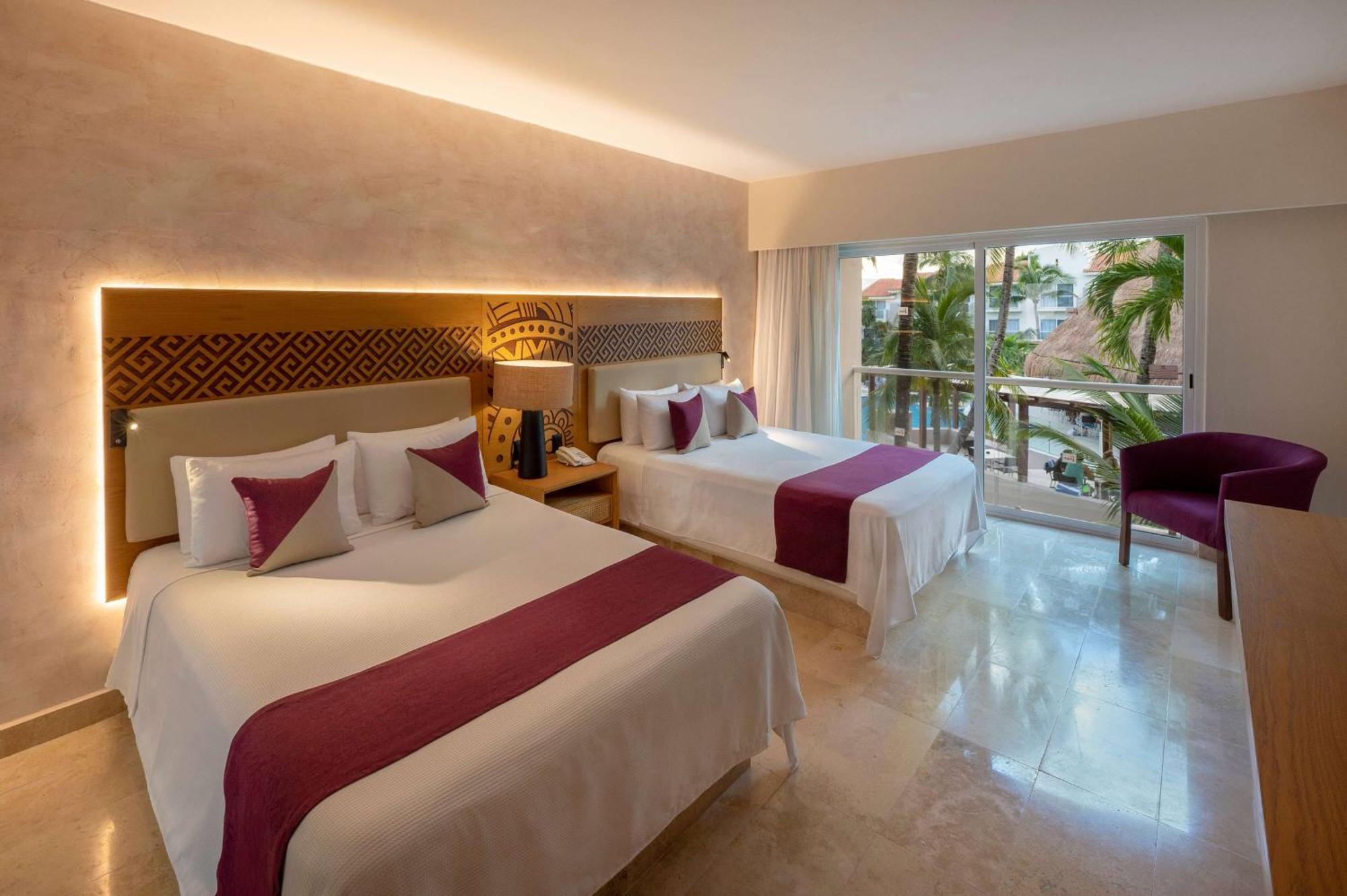 Superior Pool Room Two Queen Beds Non-Smoking