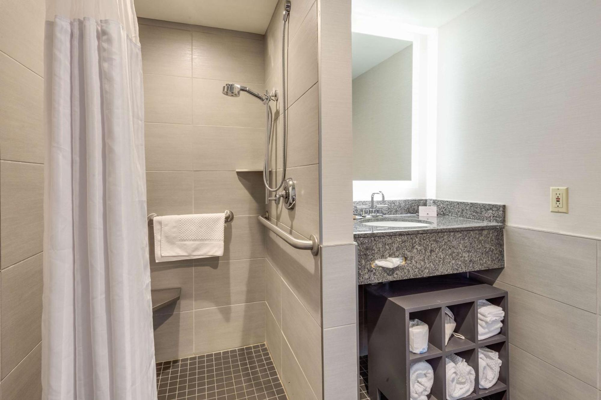 Double Room Two Double Beds Roll Shower Mobility Access