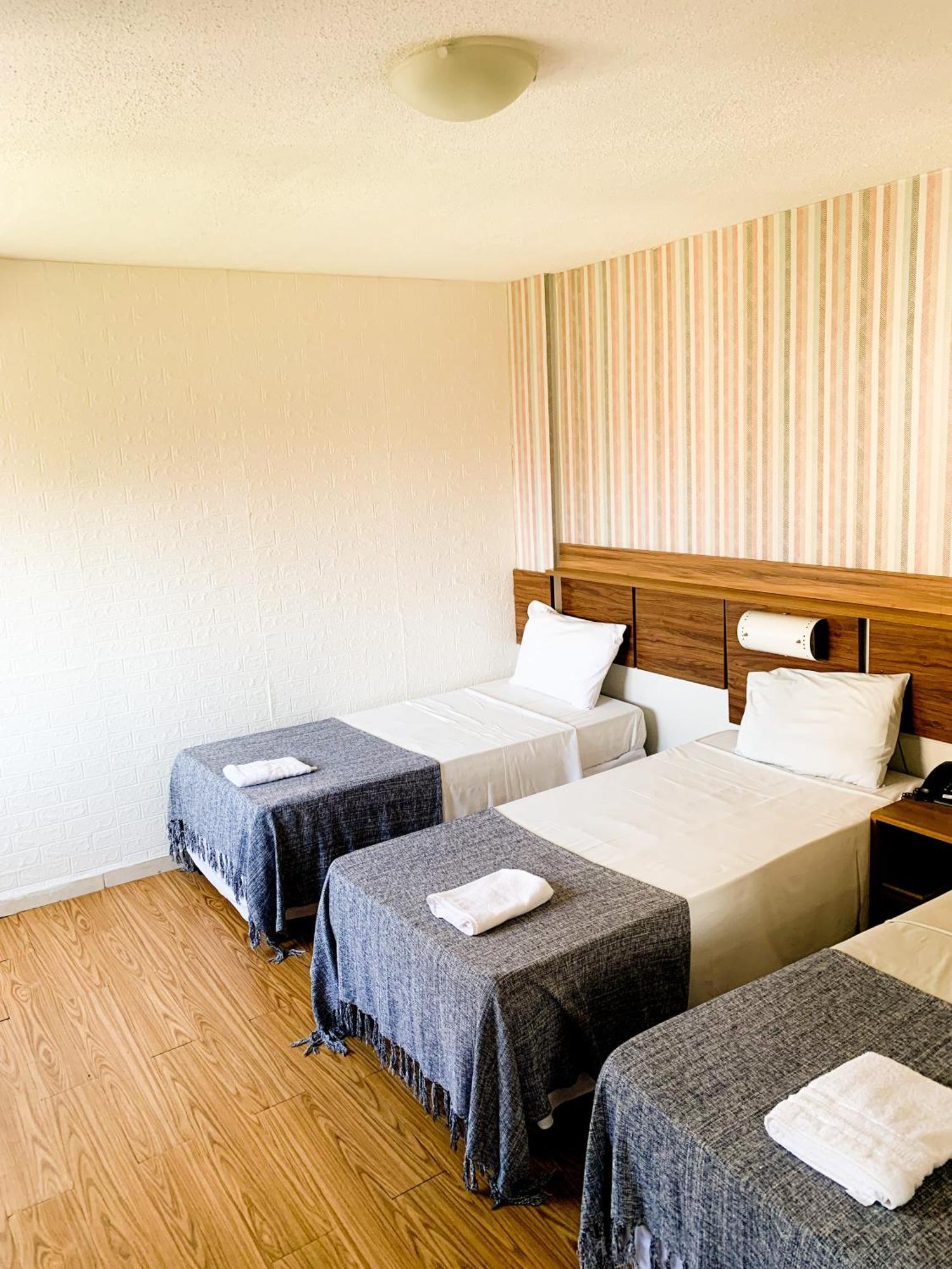 Basic Triple Room