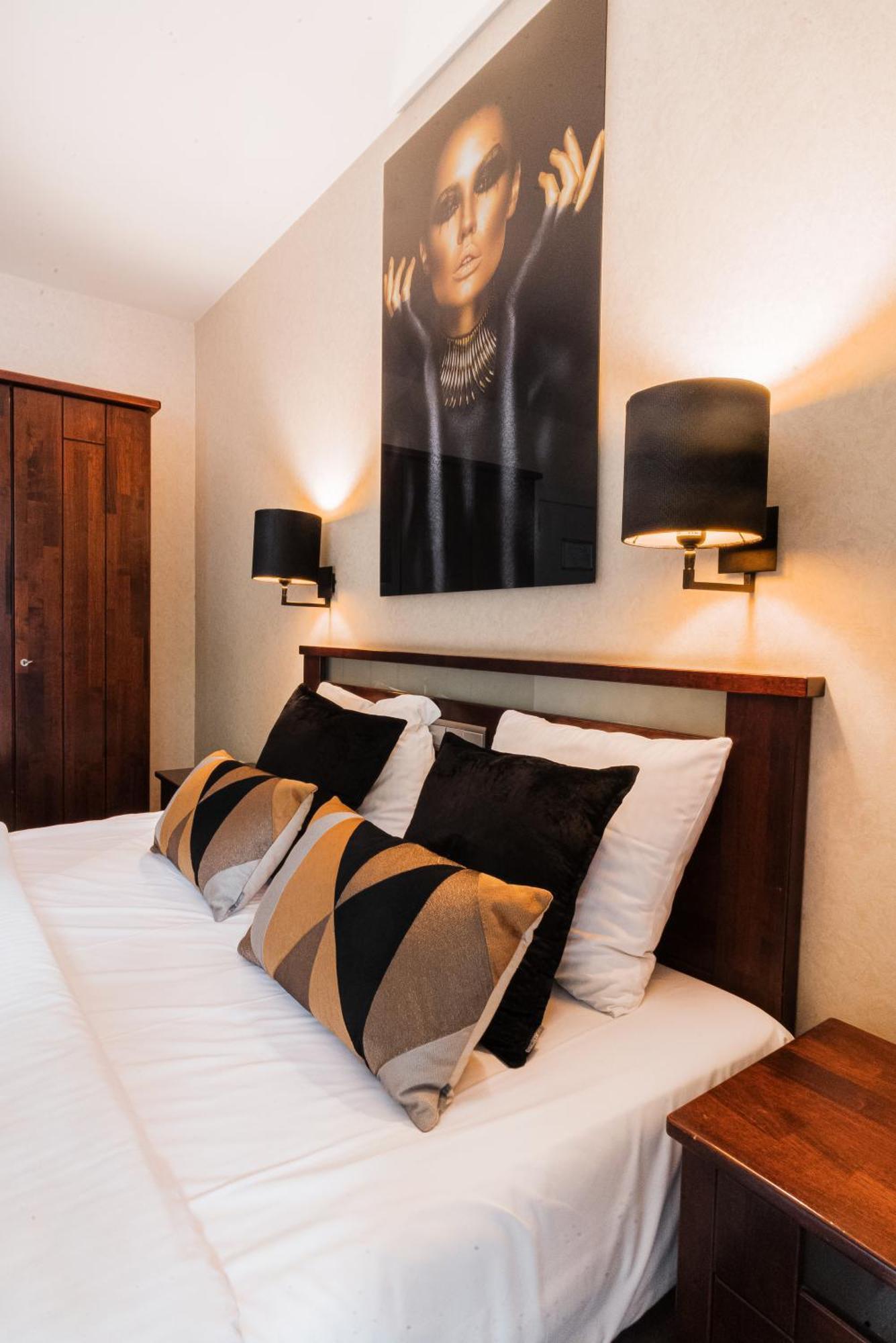 Comfort Queen Room Balcony