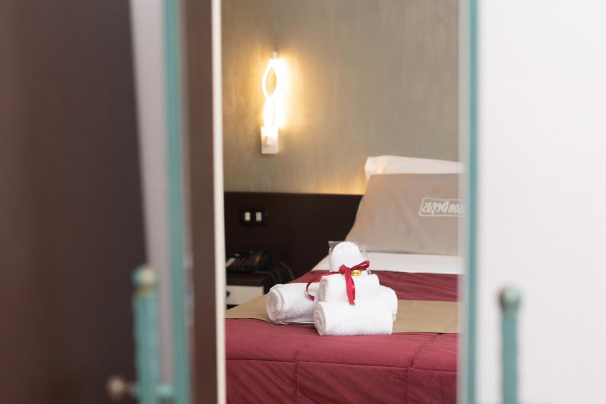 Superior Double Room,1549807891:JPEG