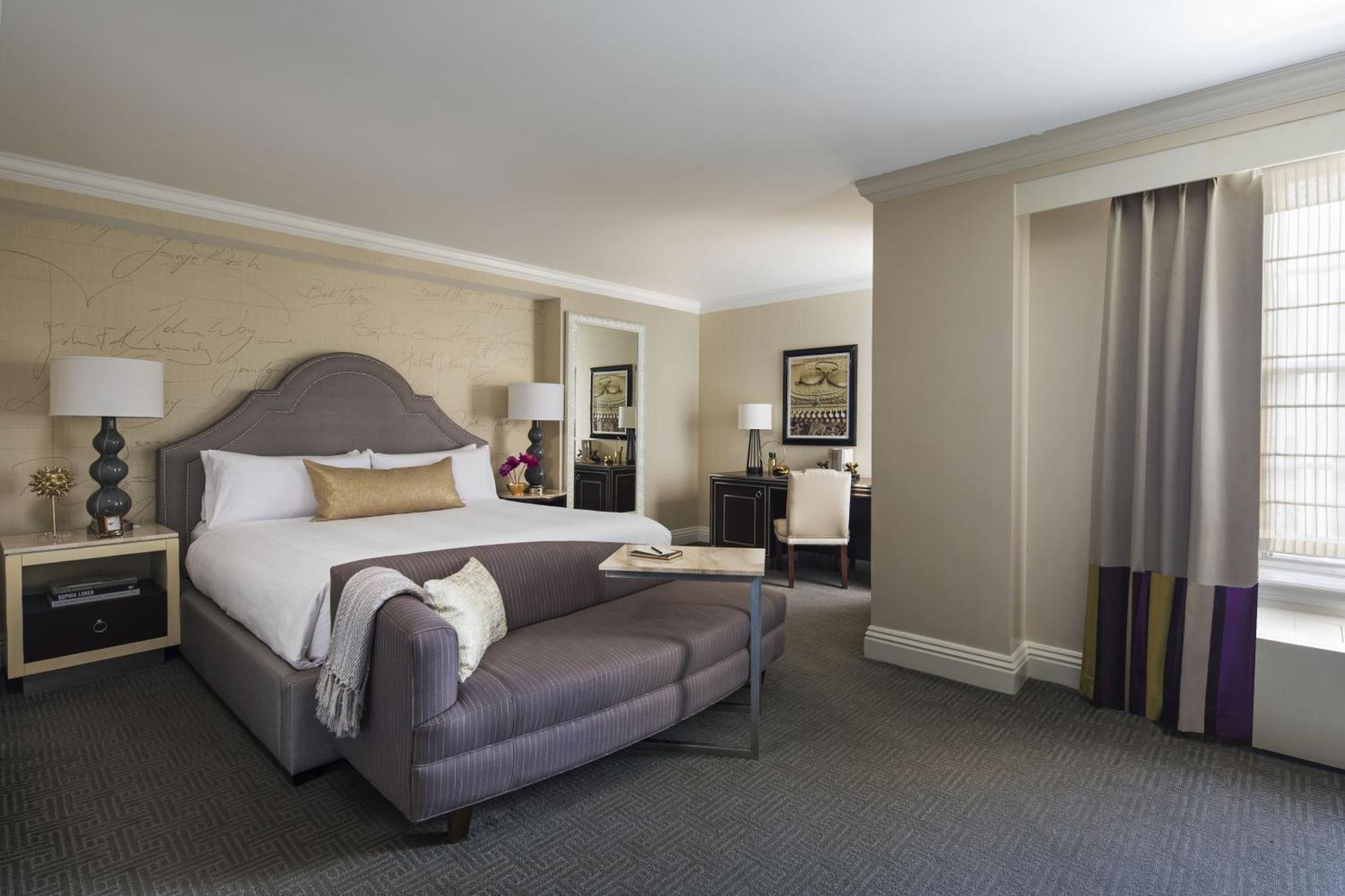 King Room - Hearing Accessible