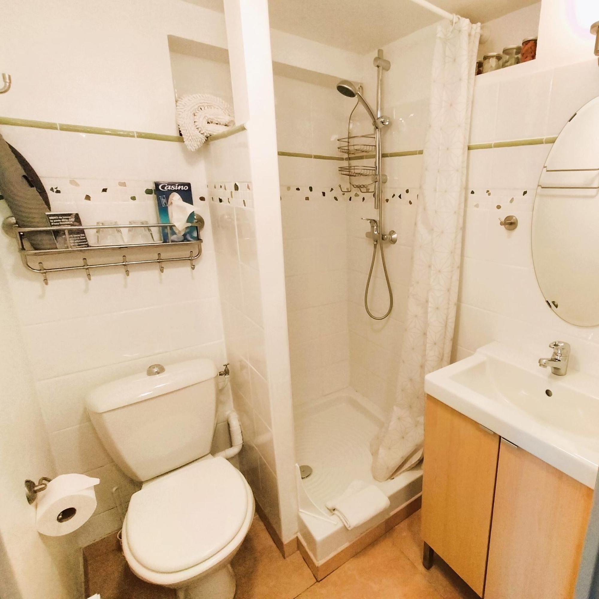 Triple Room Private Bathroom