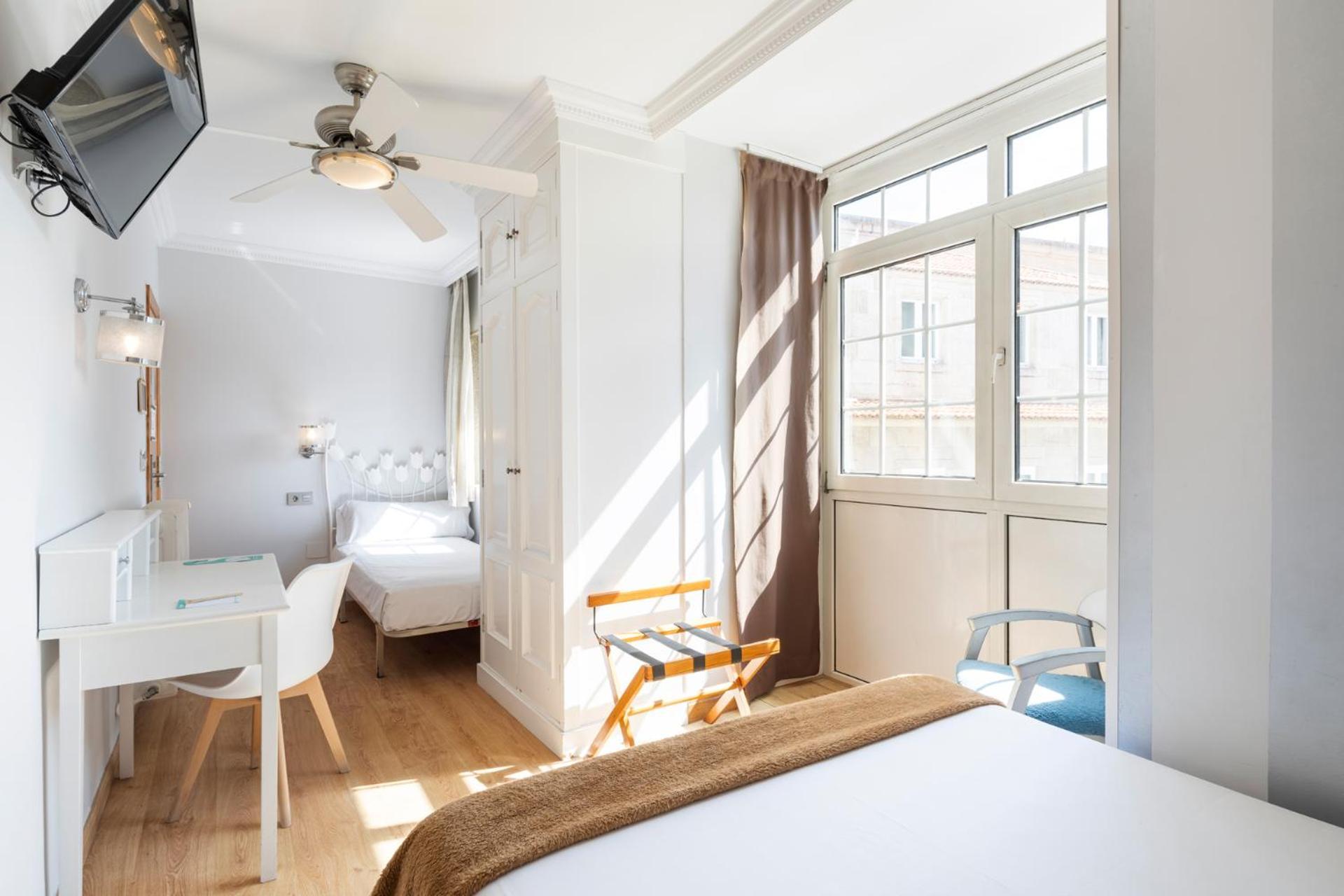 Triple Room,1549912441:JPEG