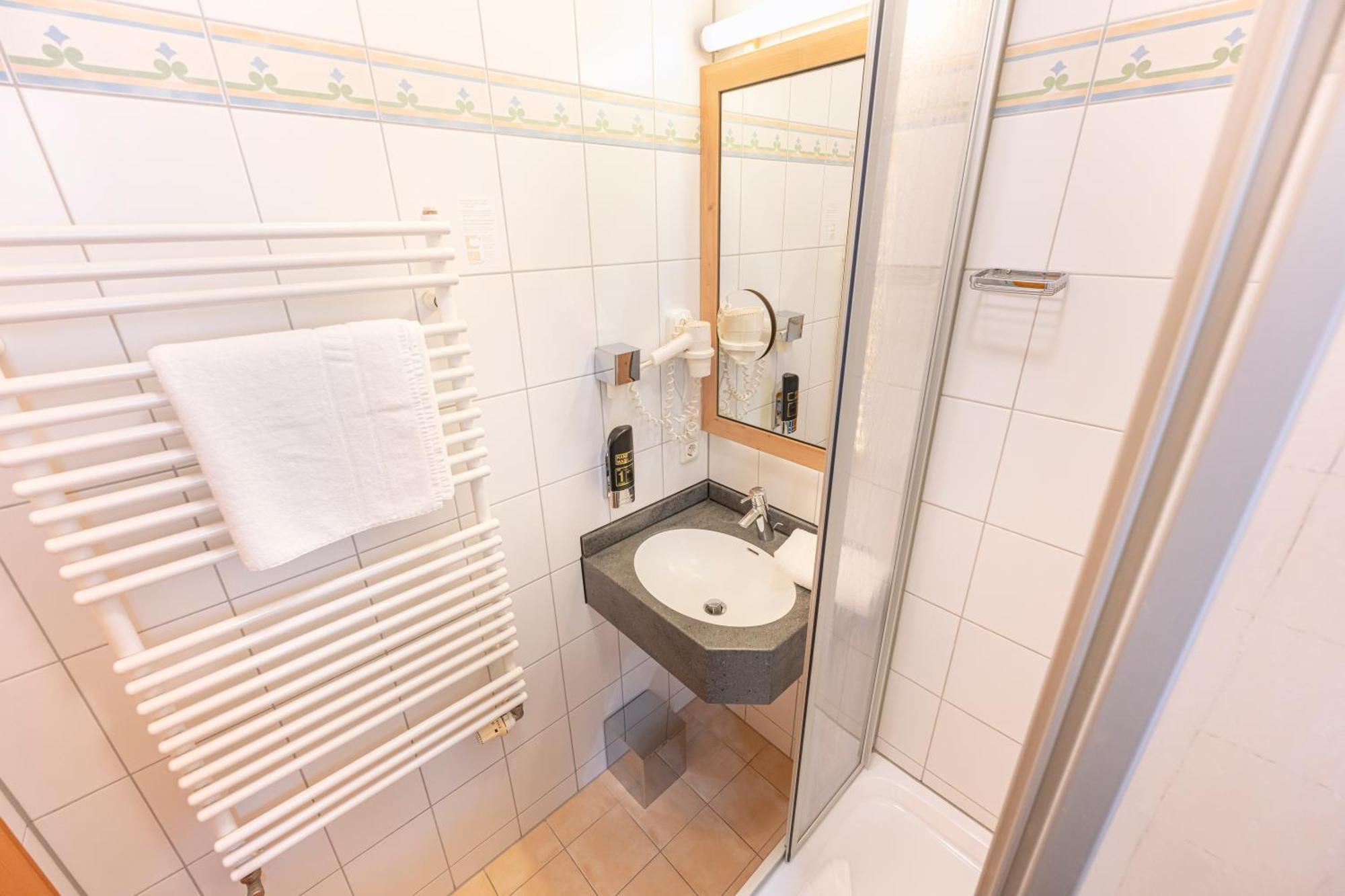 Budget Single Room