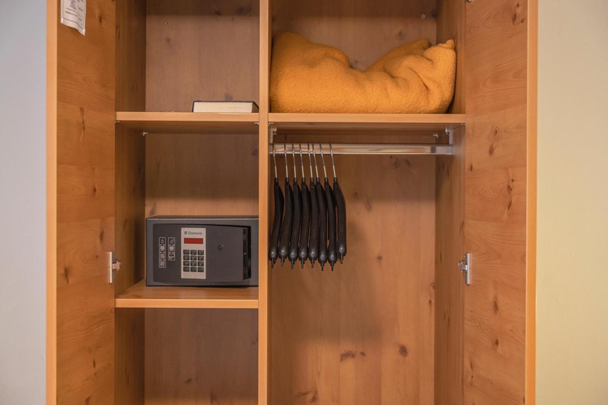 Budget Single Room