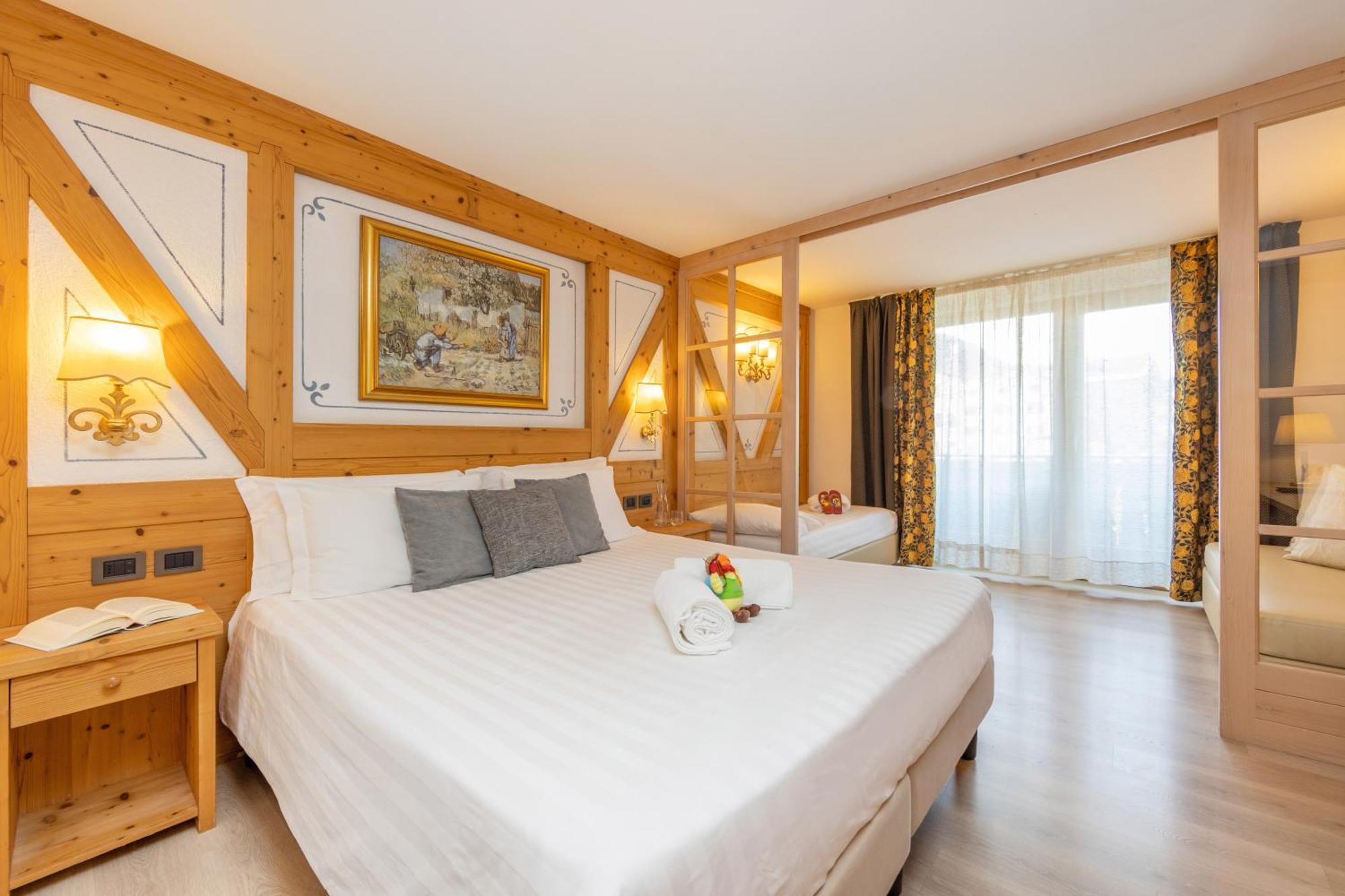Basic Triple Room