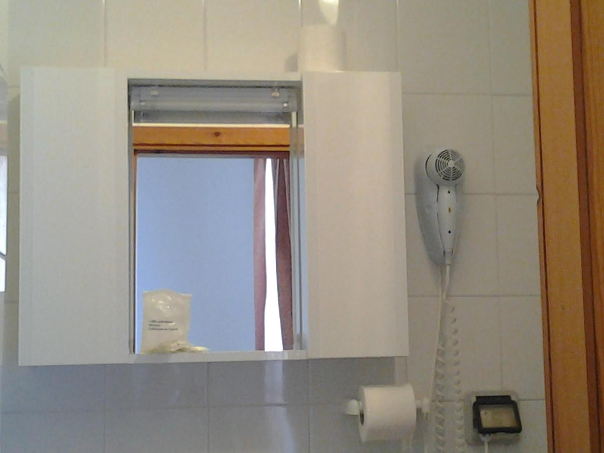 Single Room Balcony