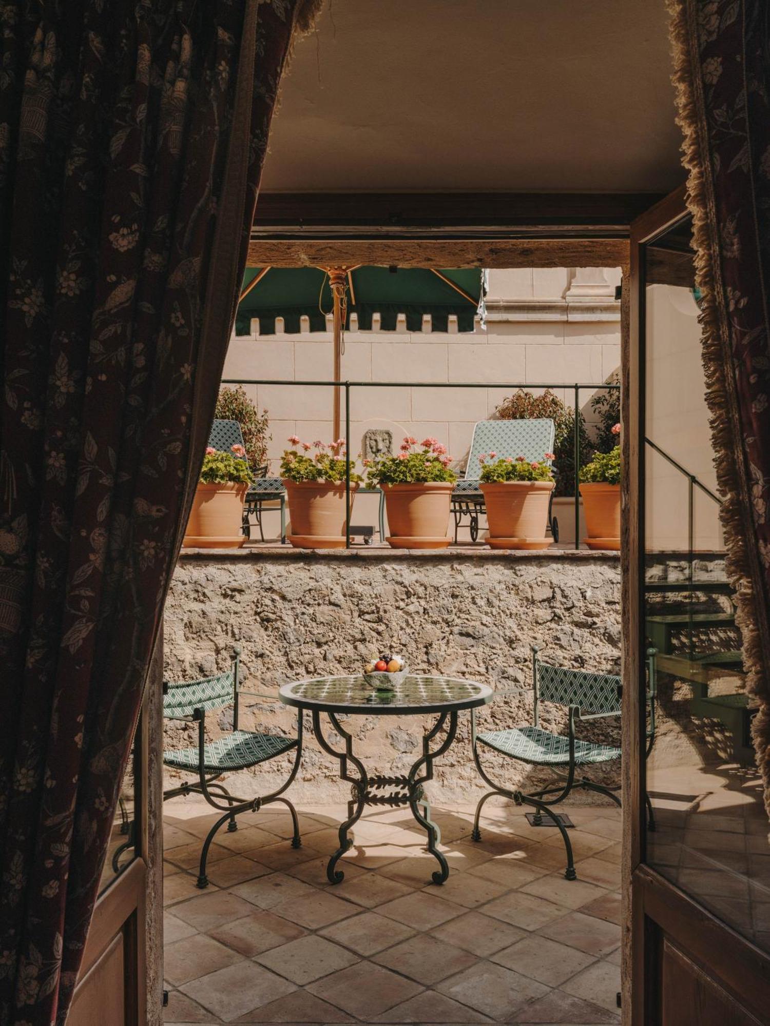 Palace Room Terrace