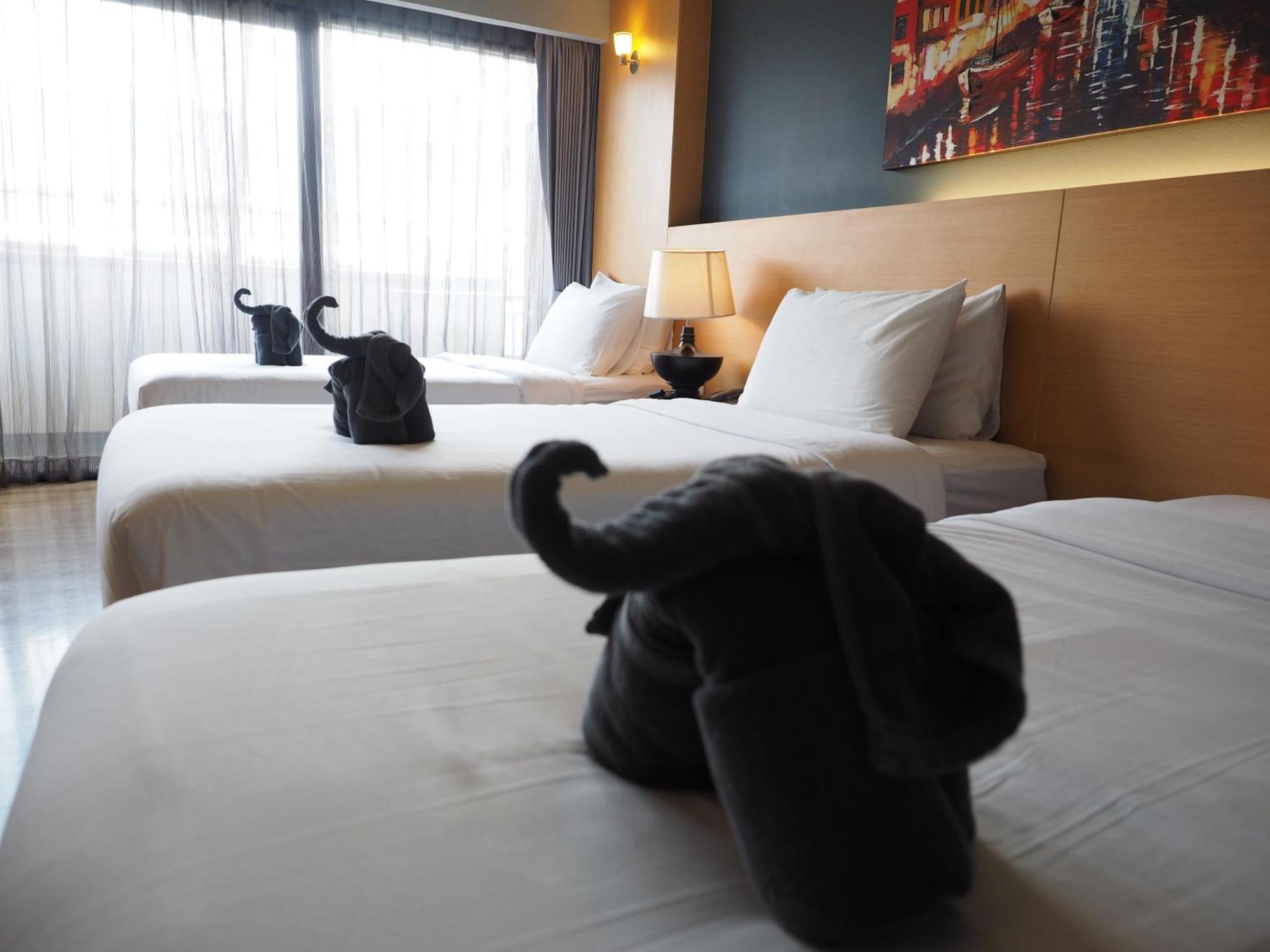 Triple Room