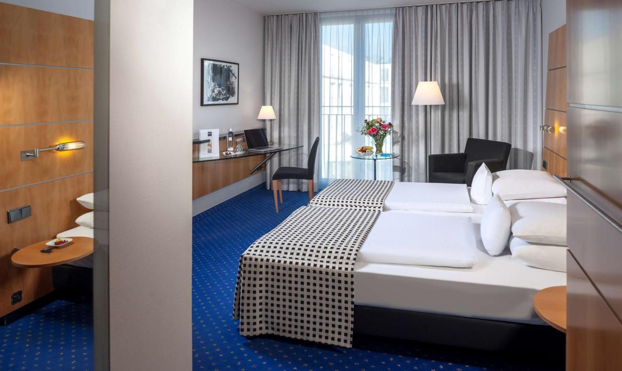 Standard Double or Twin Room,1550760202:JPEG
