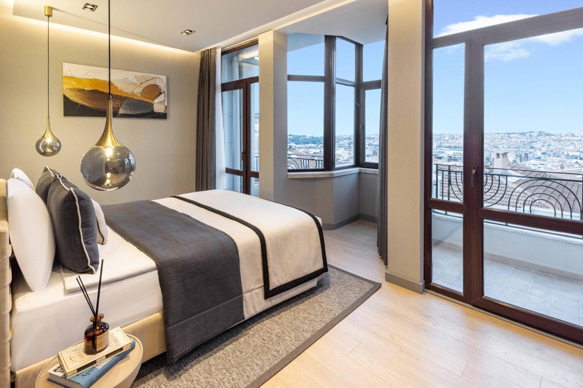 Luxury Deluxe Room Sea View