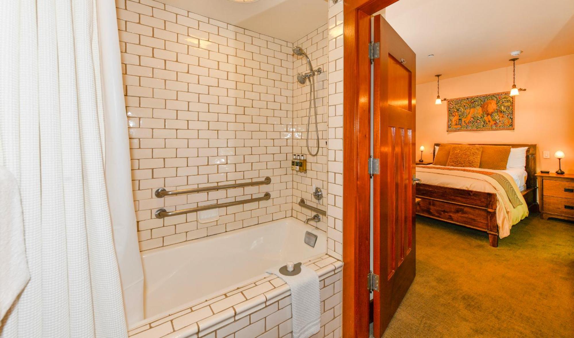 Queen Room Disability Access