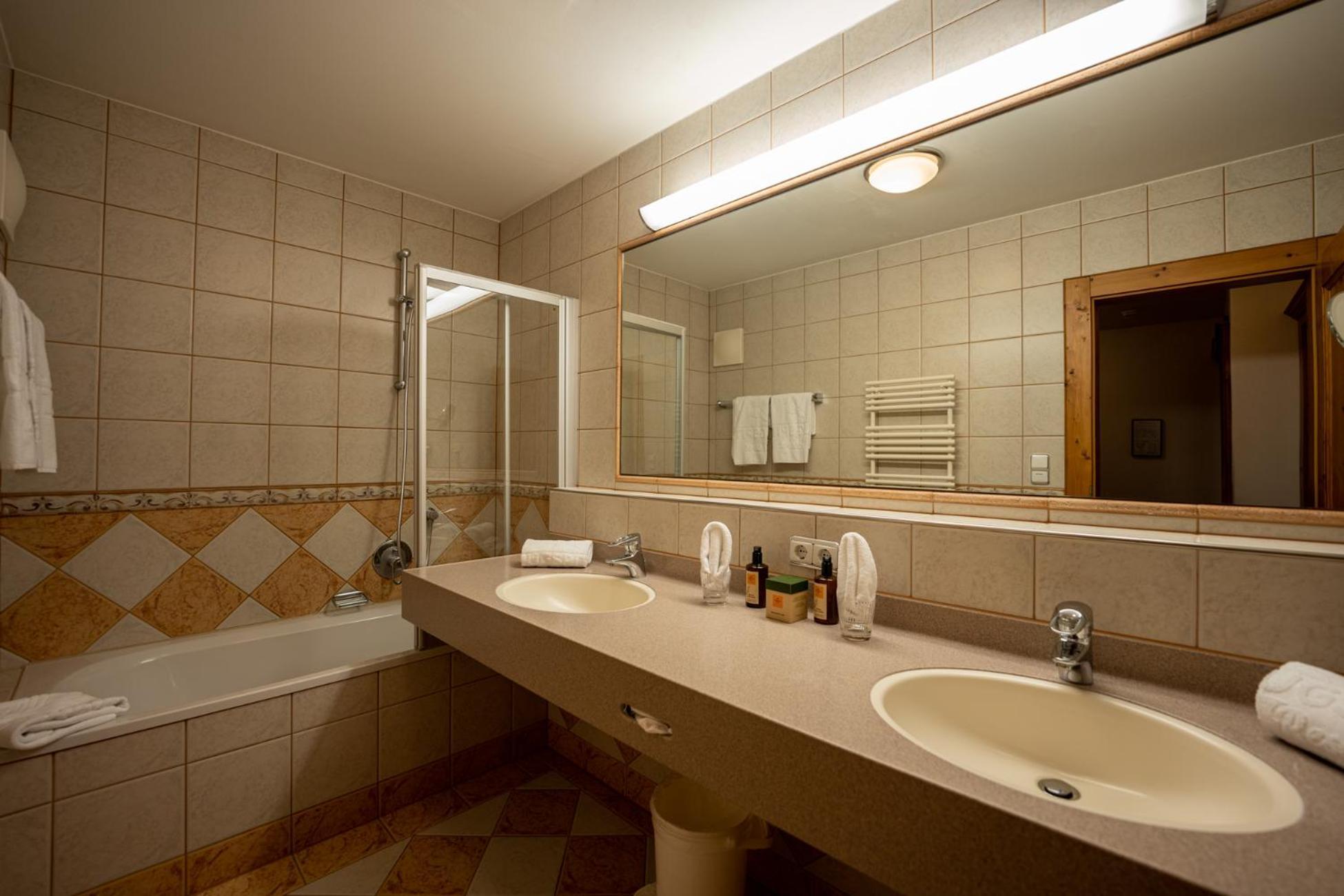 Standard Double Room - Annex,1551119476:JPEG