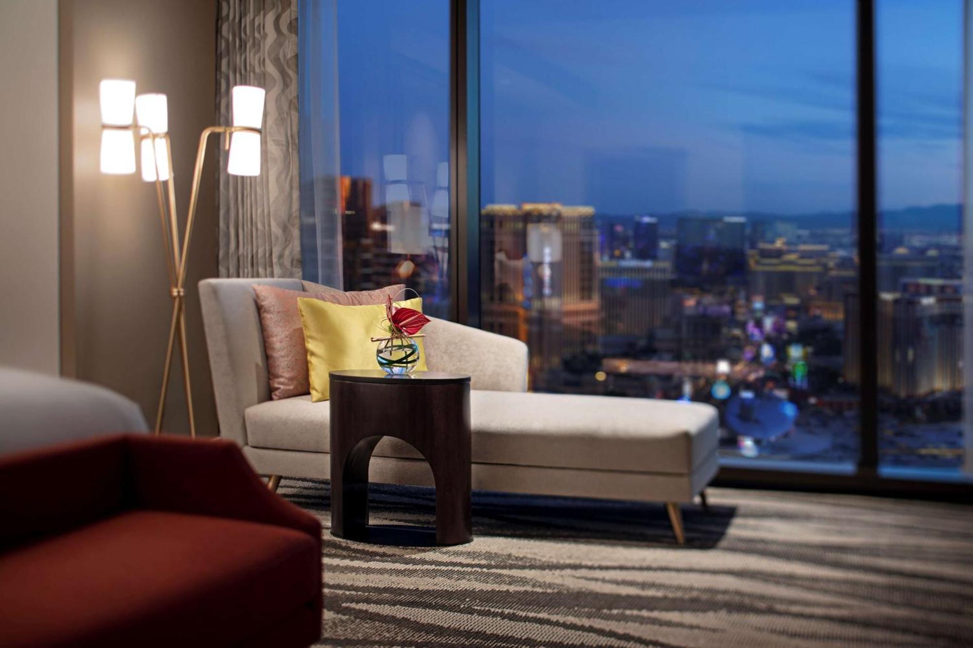 Two-Bedroom Presidential Suite,1551309778:JPEG