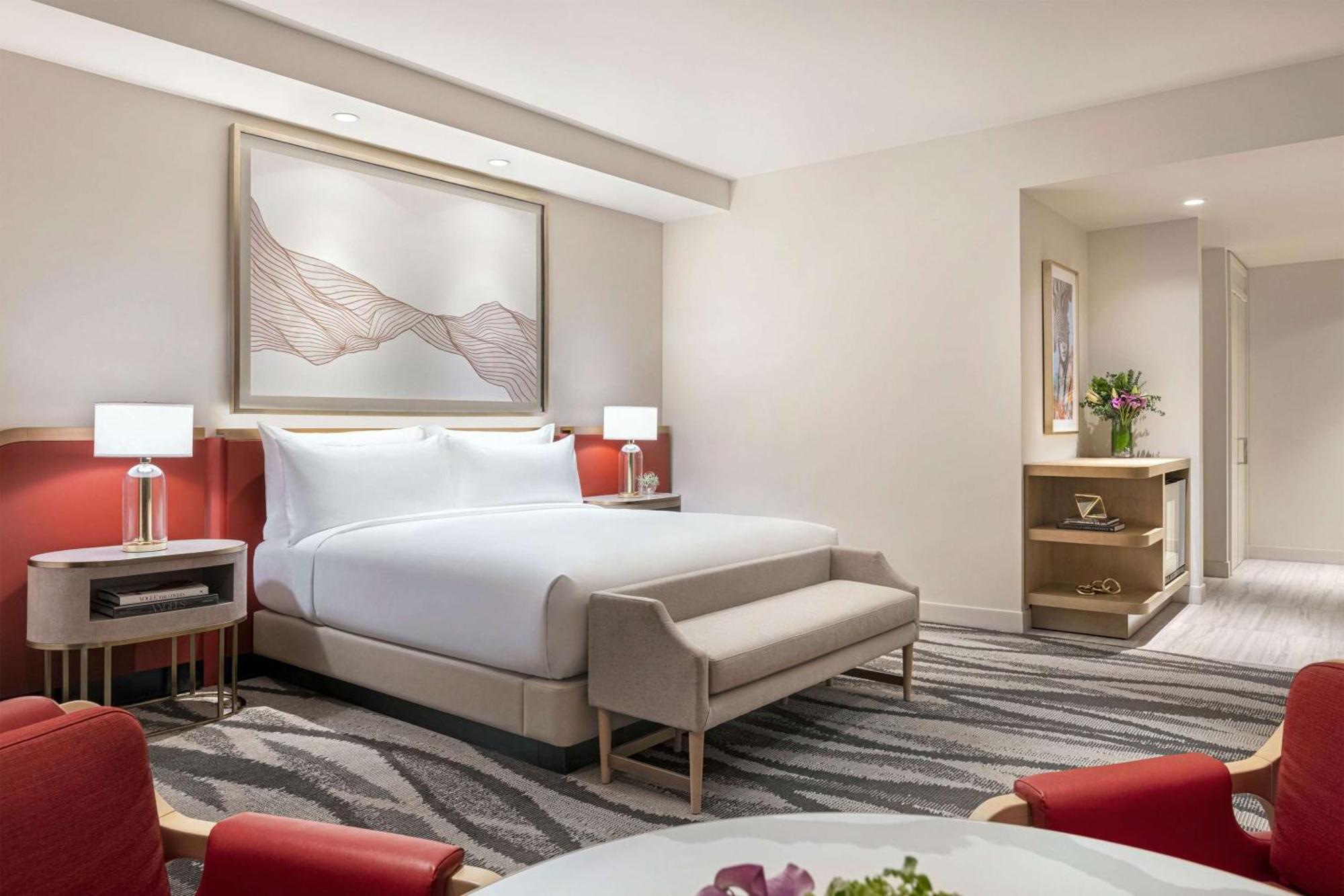 Premium King Room,1551309913:JPEG