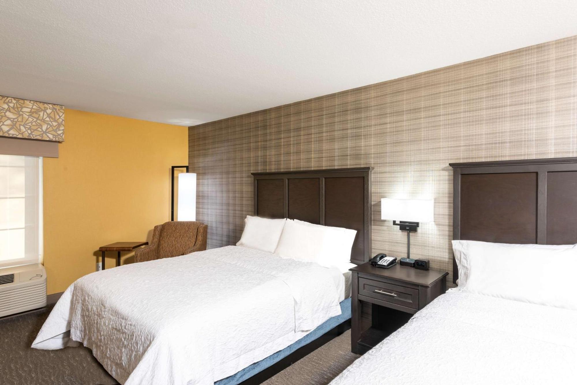 Room Two Queen Beds Non-Smoking