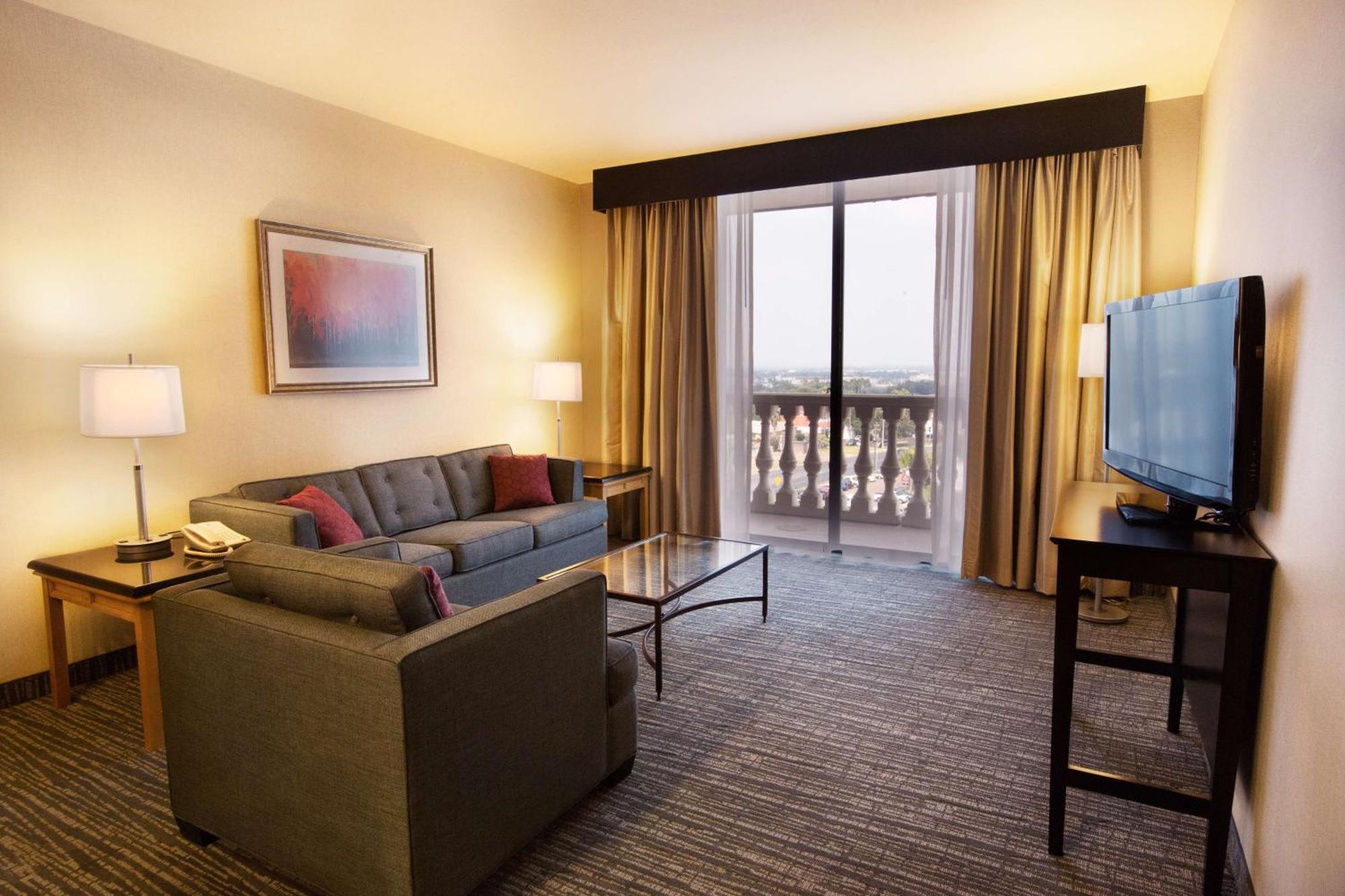 Executive Double Suite,1706469667:JPEG