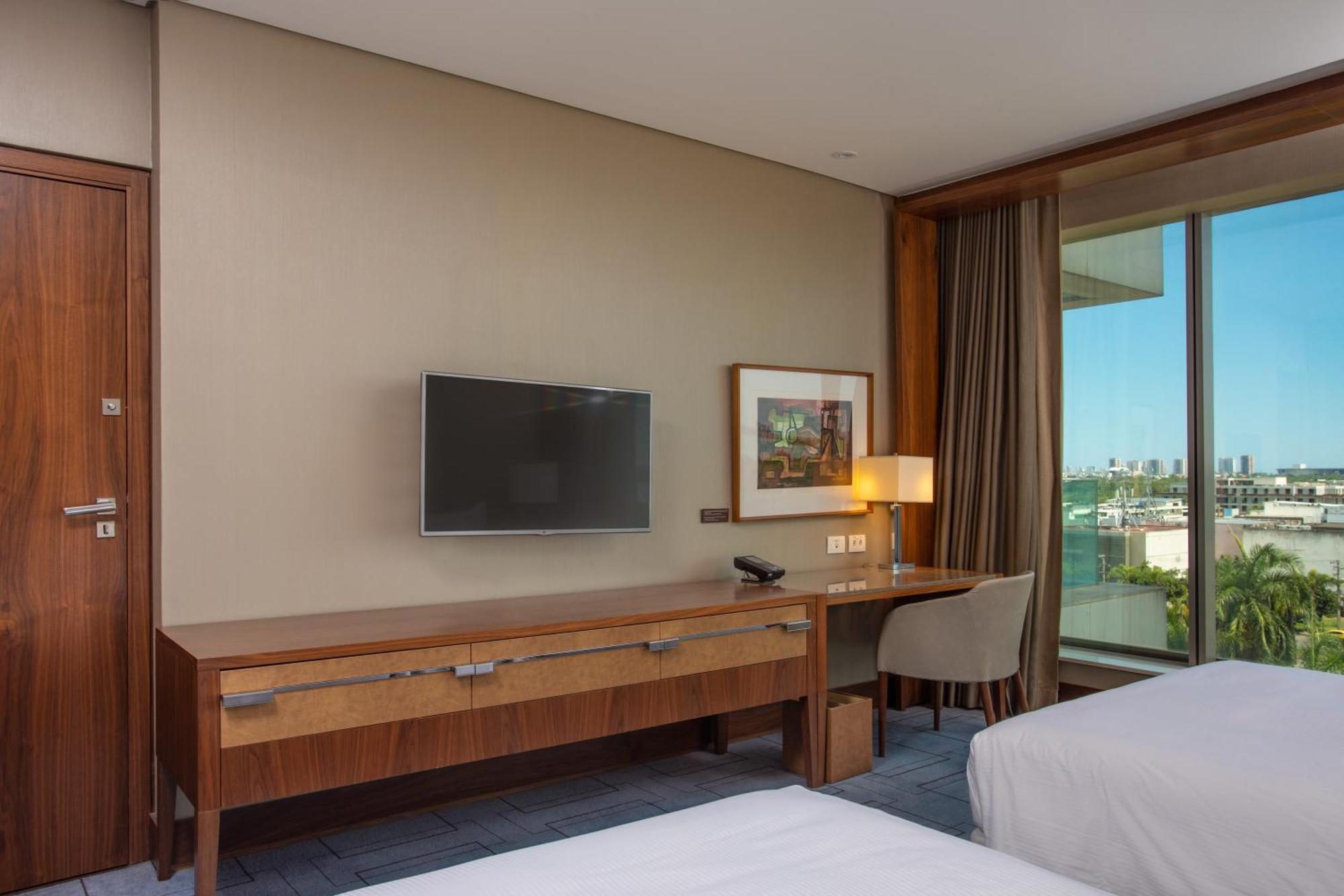 Executive Double Room with Two Double Beds,1657173003:JPEG