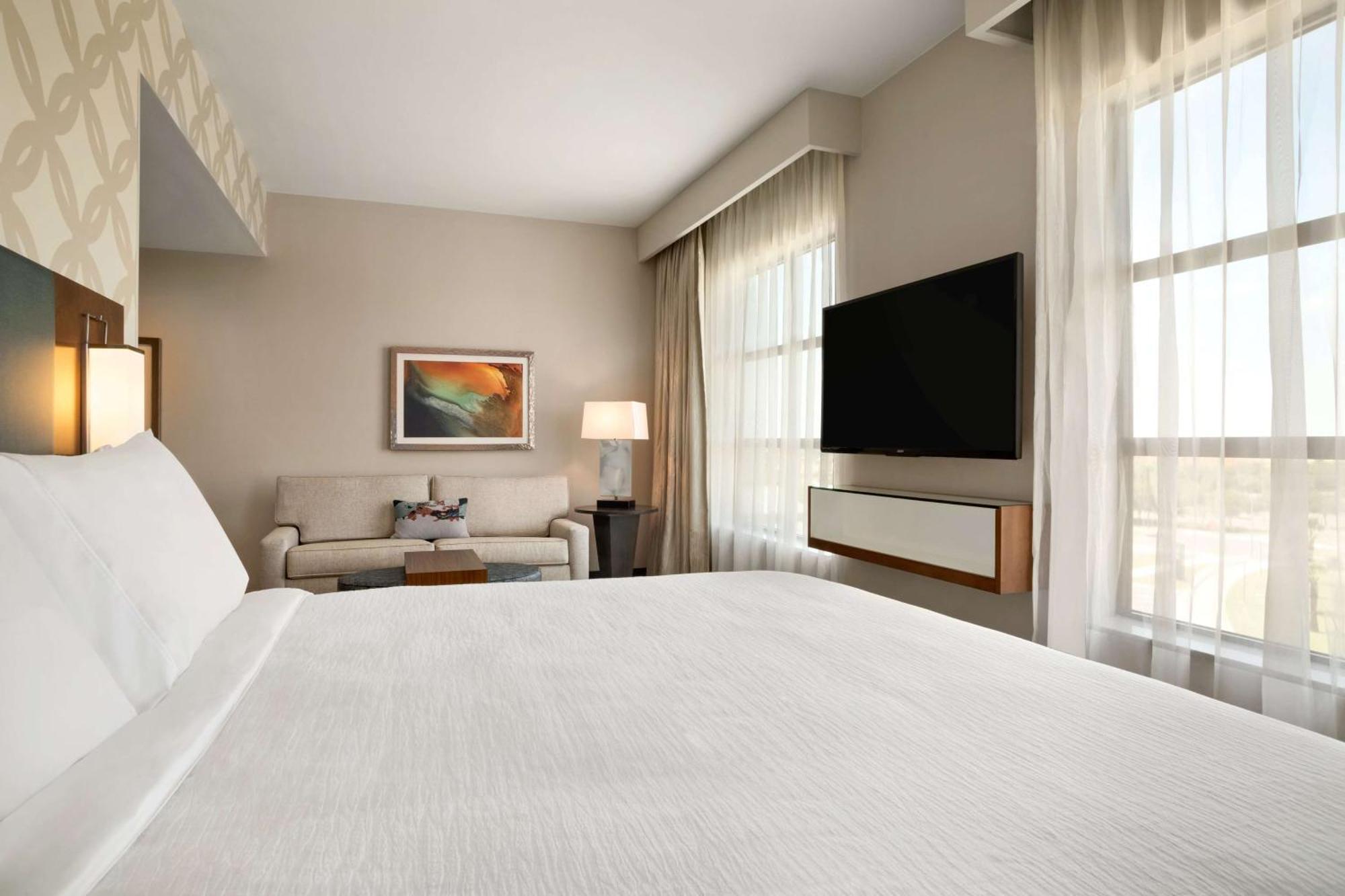 King Studio Suite