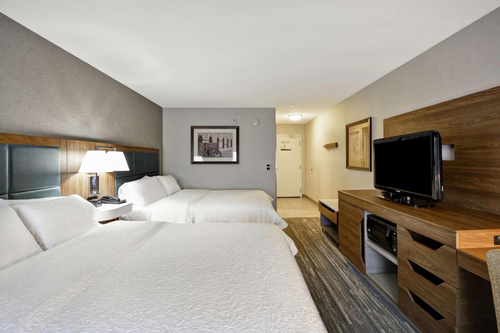 Room Two Queen Beds Non-Smoking