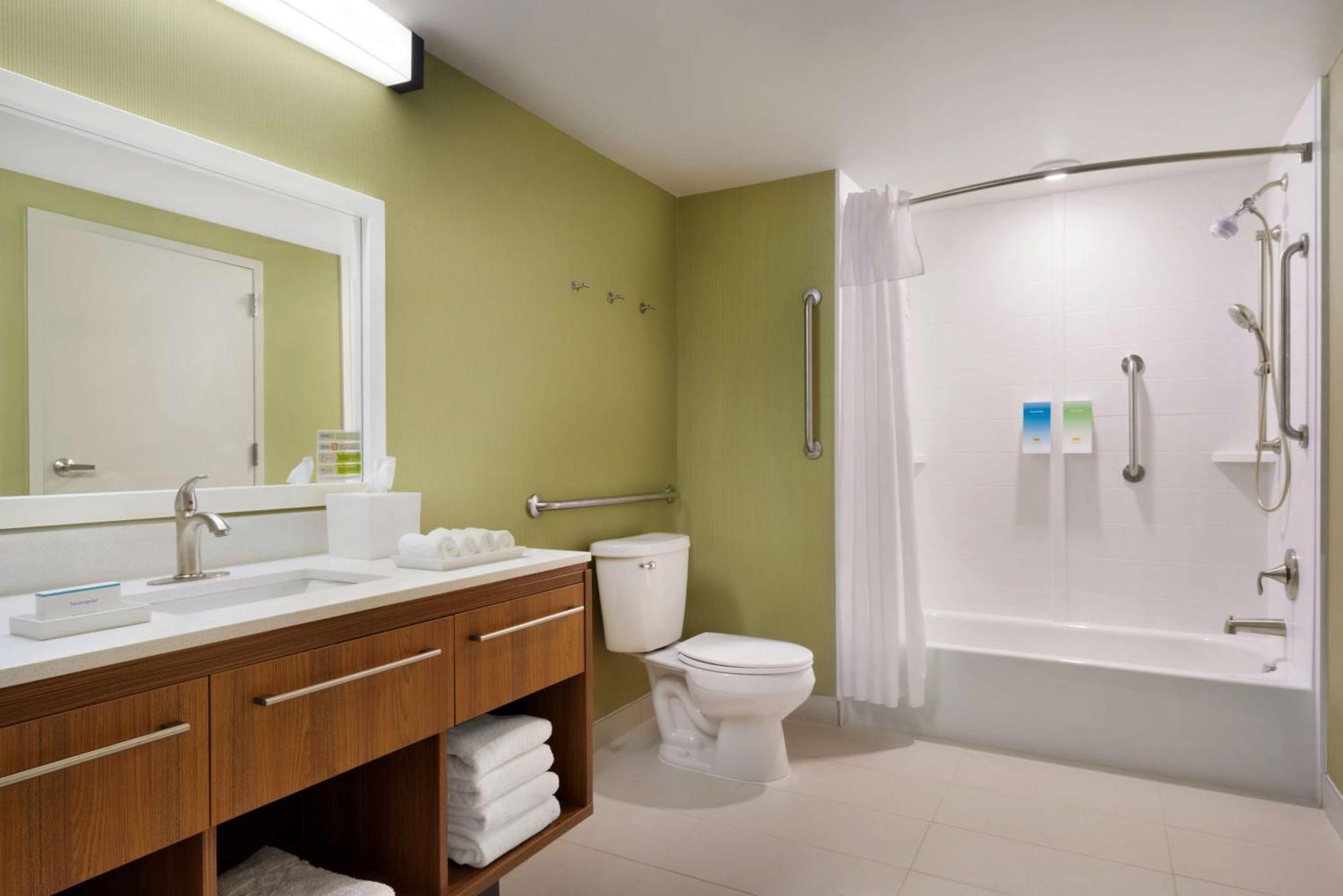 King Studio Suite Hearing Accessible Non-Smoking