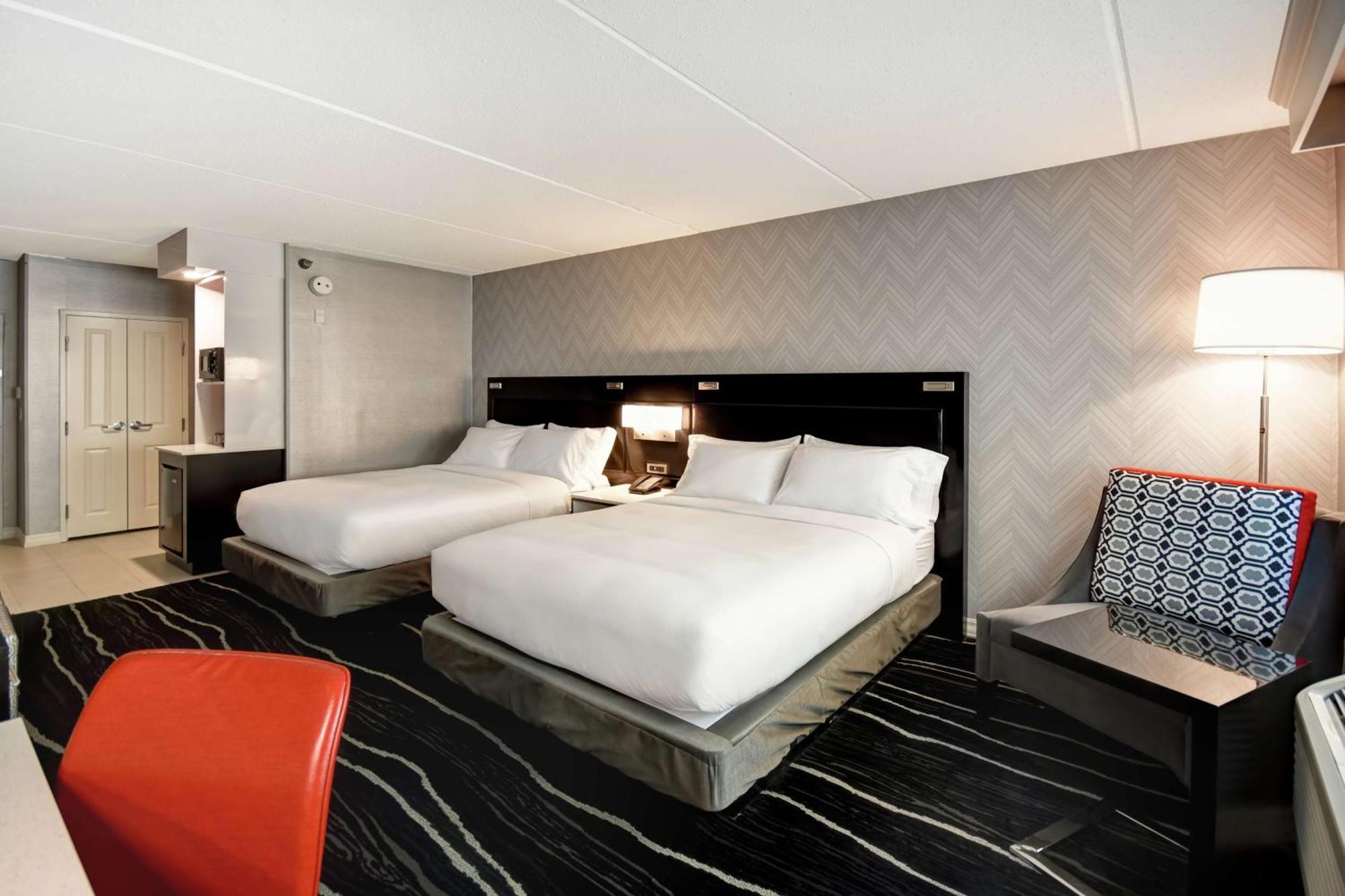 Queen Room Two Queen Beds
