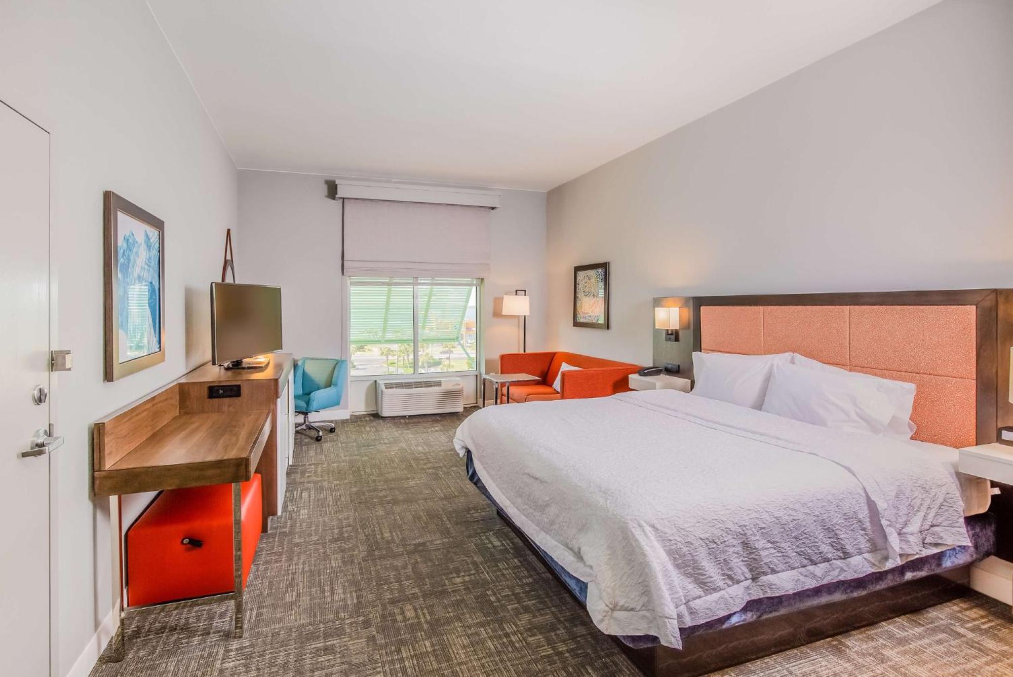 King Room Inland View