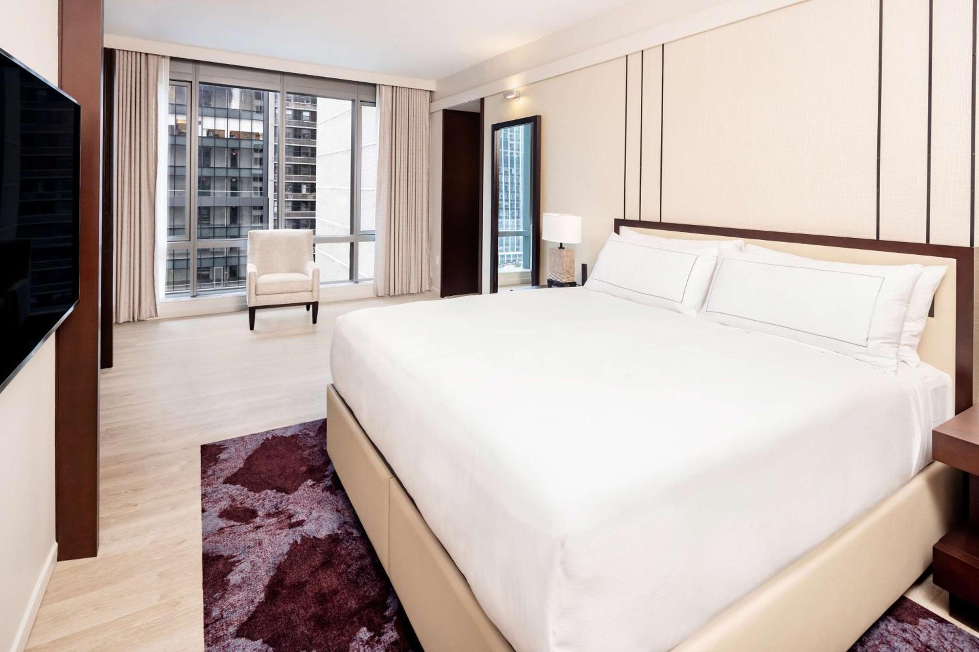 Penthouse Suite Balcony,1551517756:JPEG