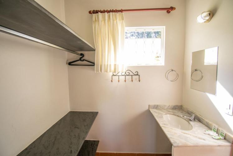 Standard Triple Room,1551526450:JPEG
