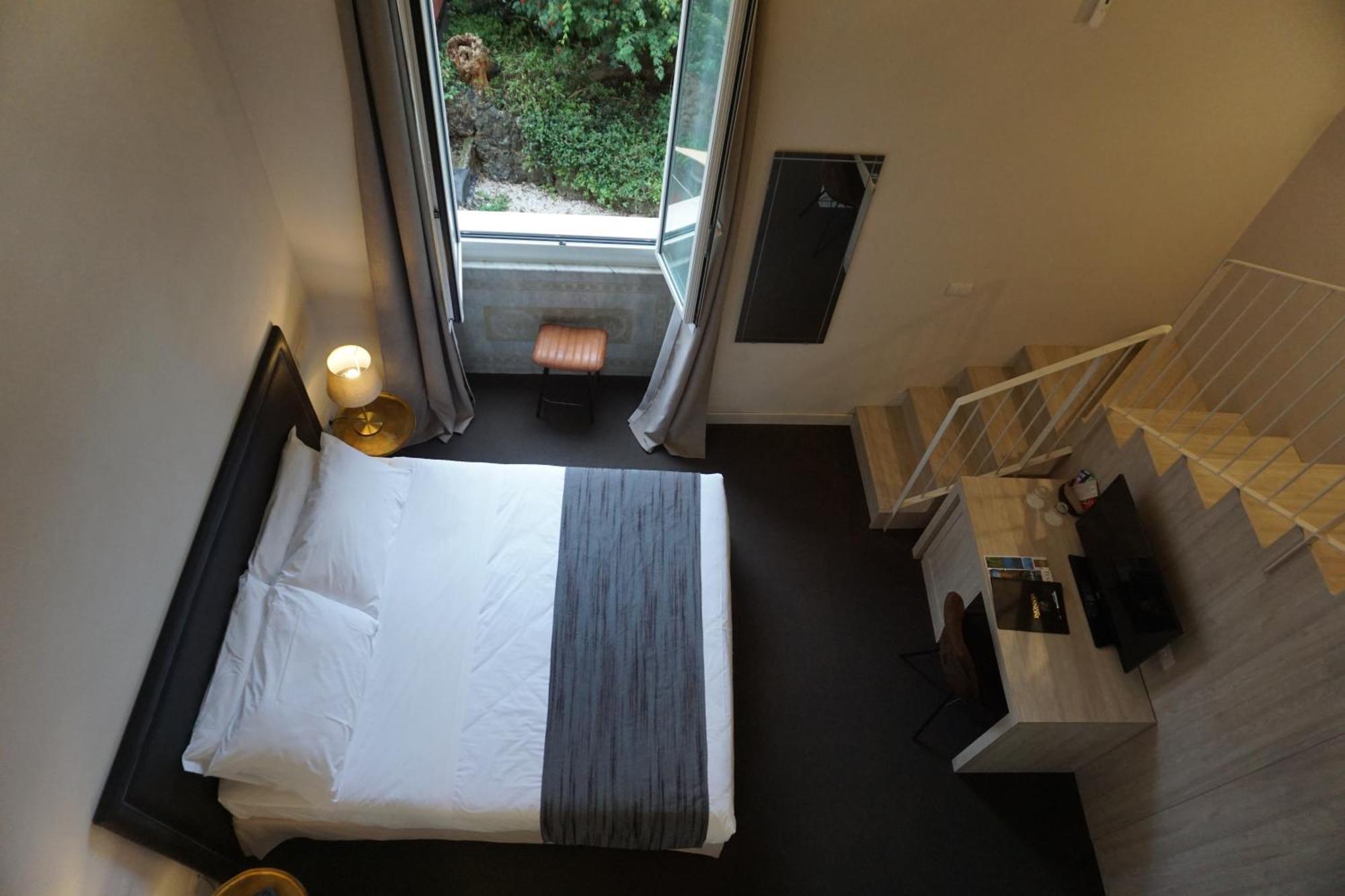 Junior Suite Split Level