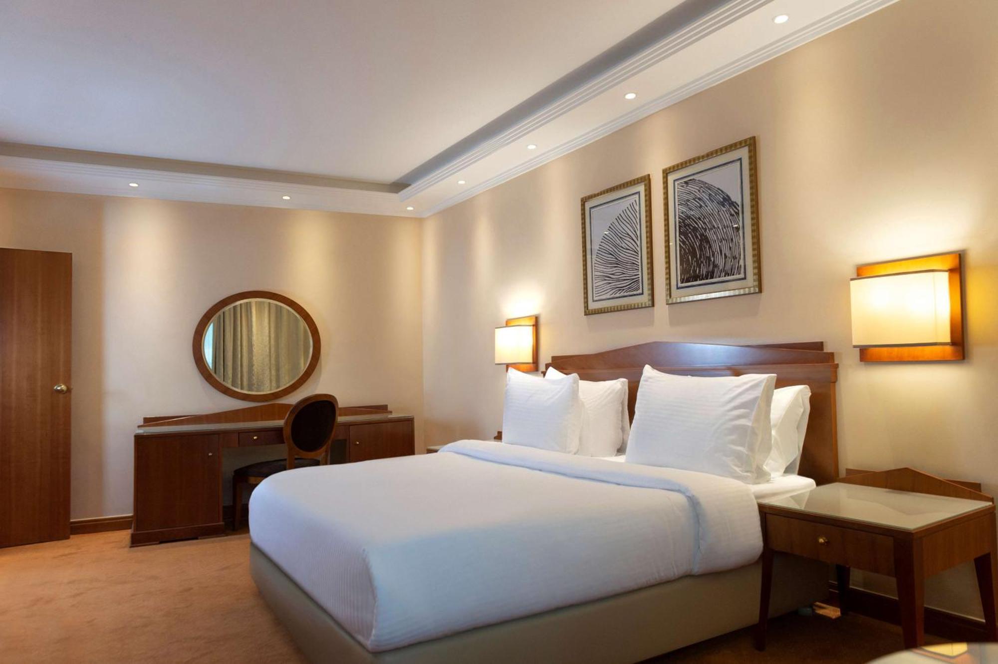 Executive Room Lounge Access,1551596029:JPEG