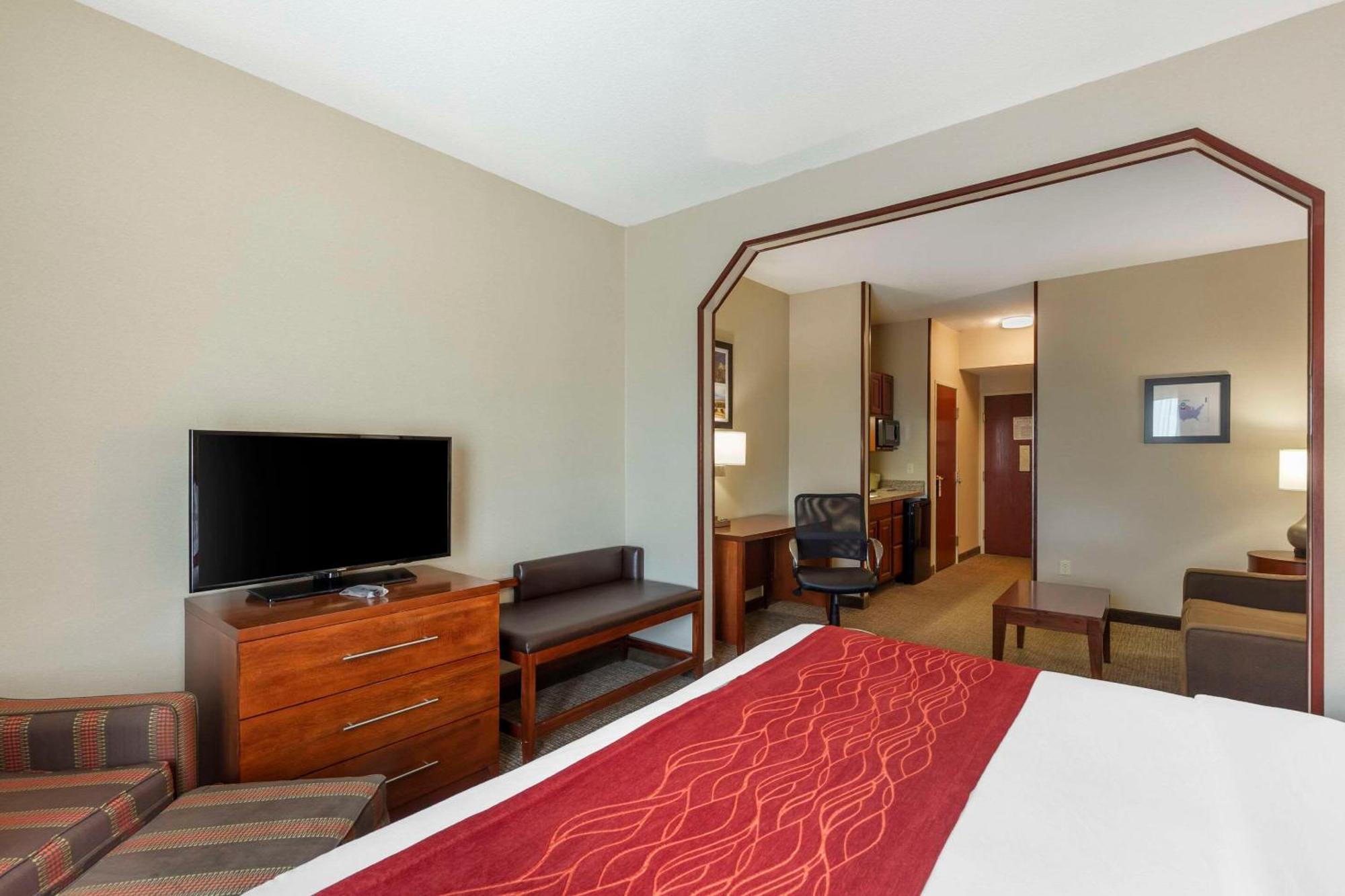 King Suite Non-Smoking