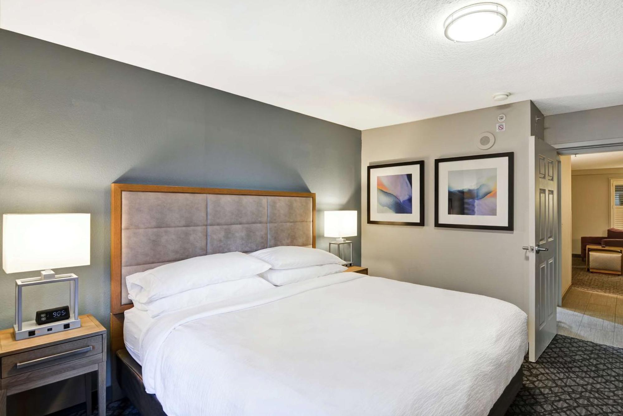 Two-Room King Suite Non-Smoking