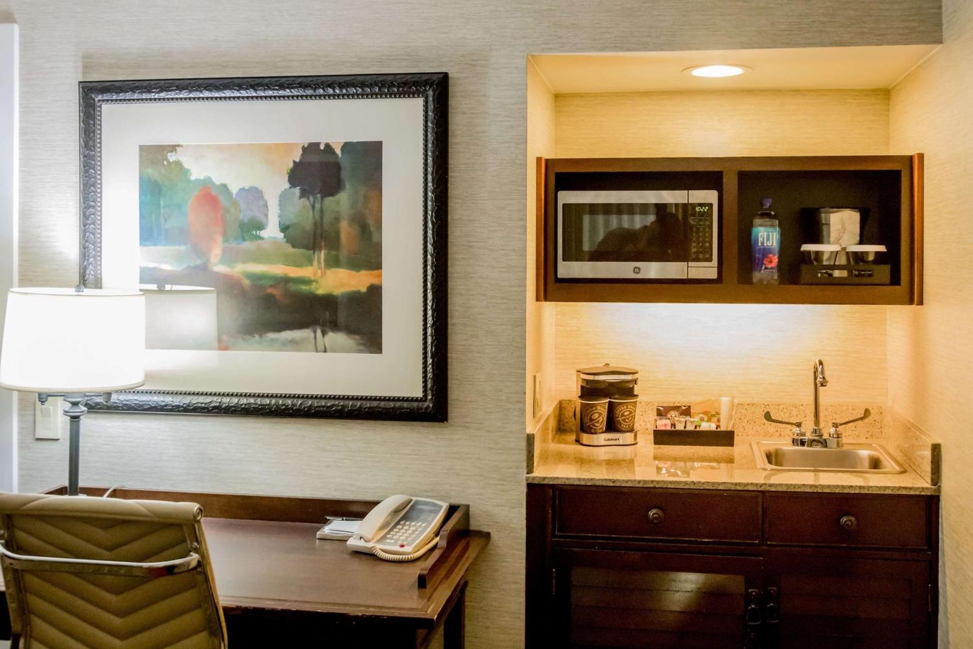 Suite Two Double Beds,1551633409:JPEG