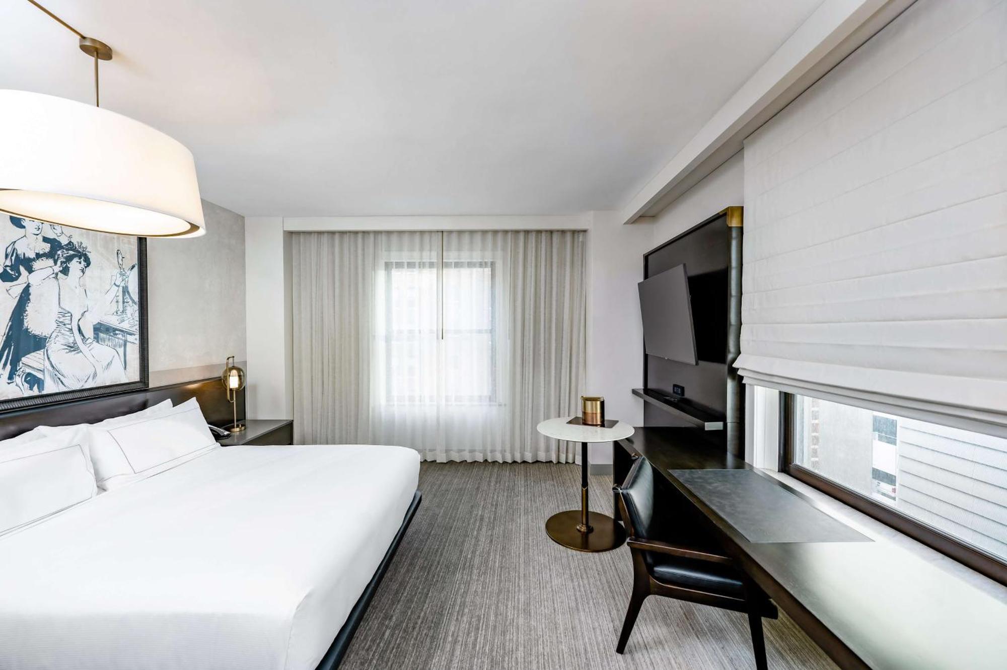 Corner King Room,1551688150:JPEG