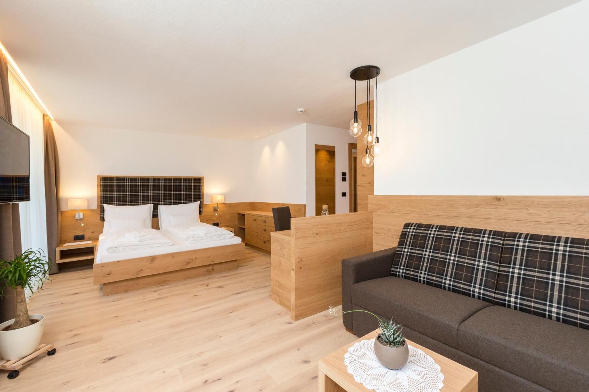 Quadruple Room Mountain View