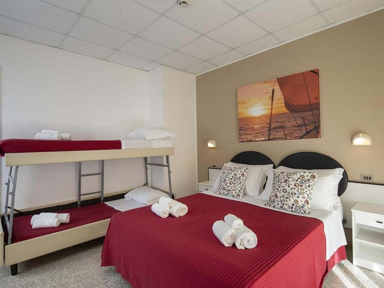 Economy Quadruple Room