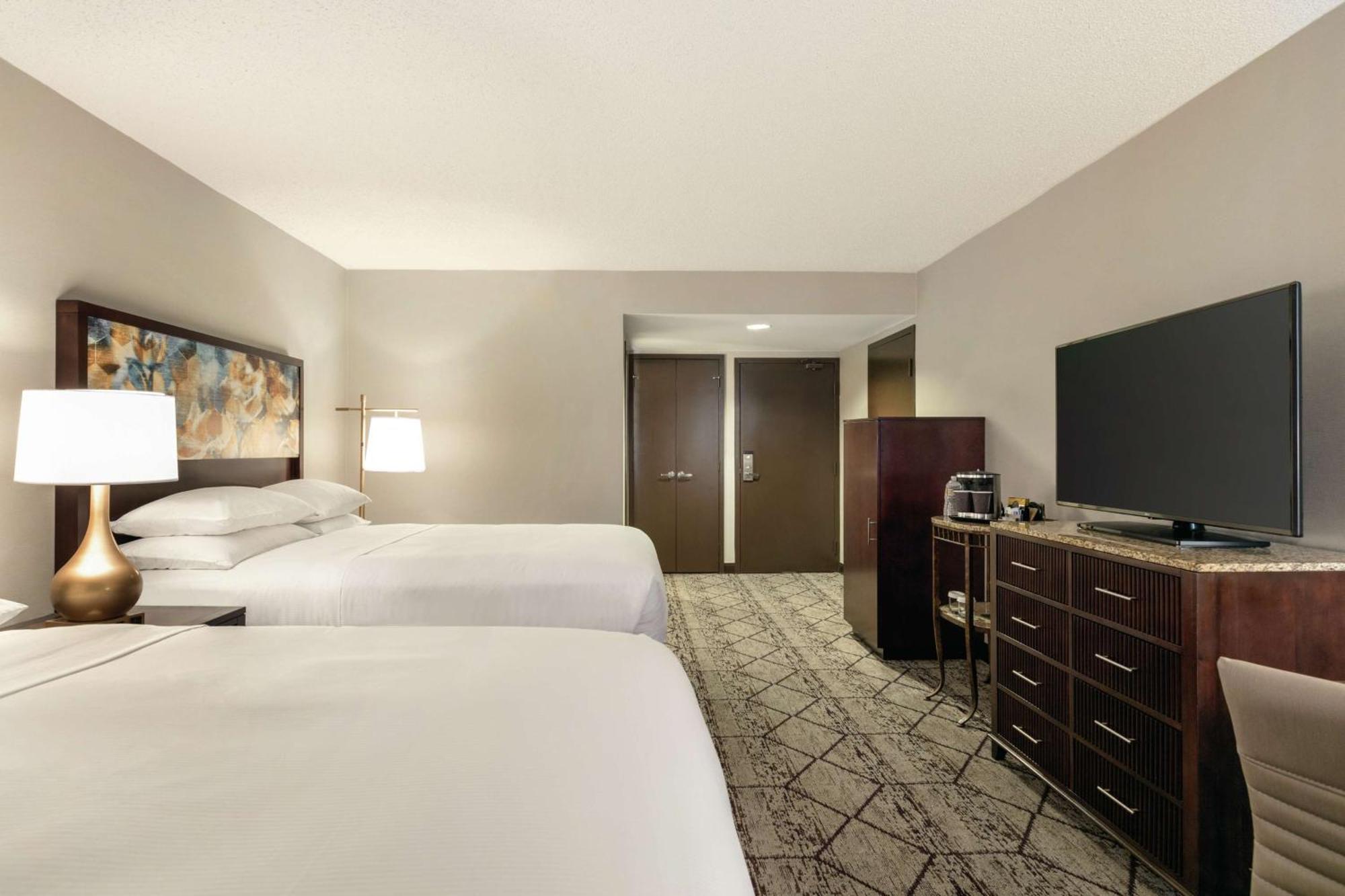 Queen Room with Two Queen Beds - Non-Smoking