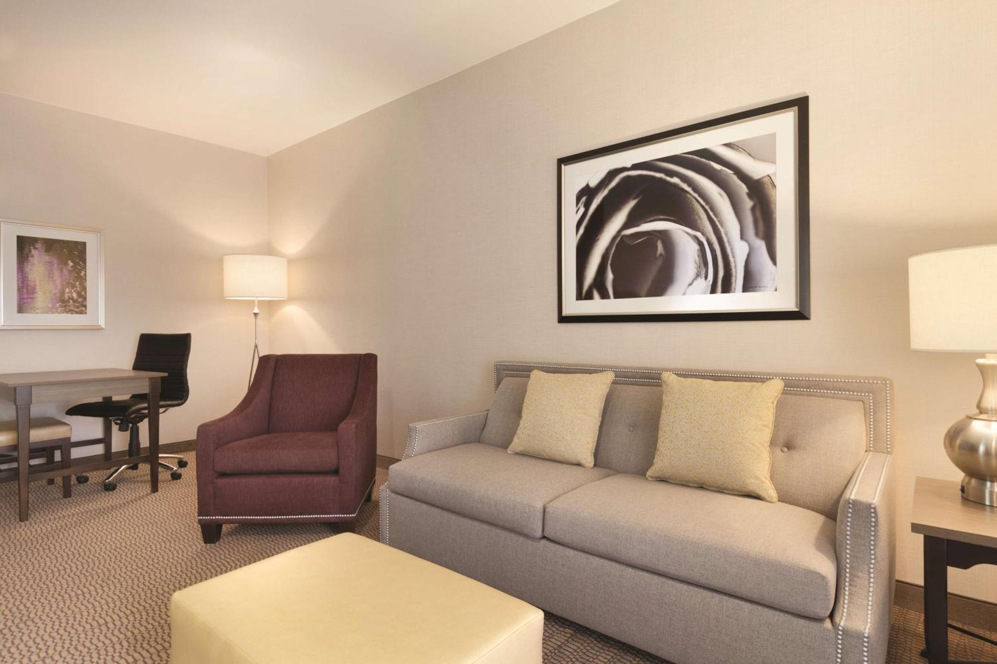 Suite with Two Double Beds - Non-Smoking