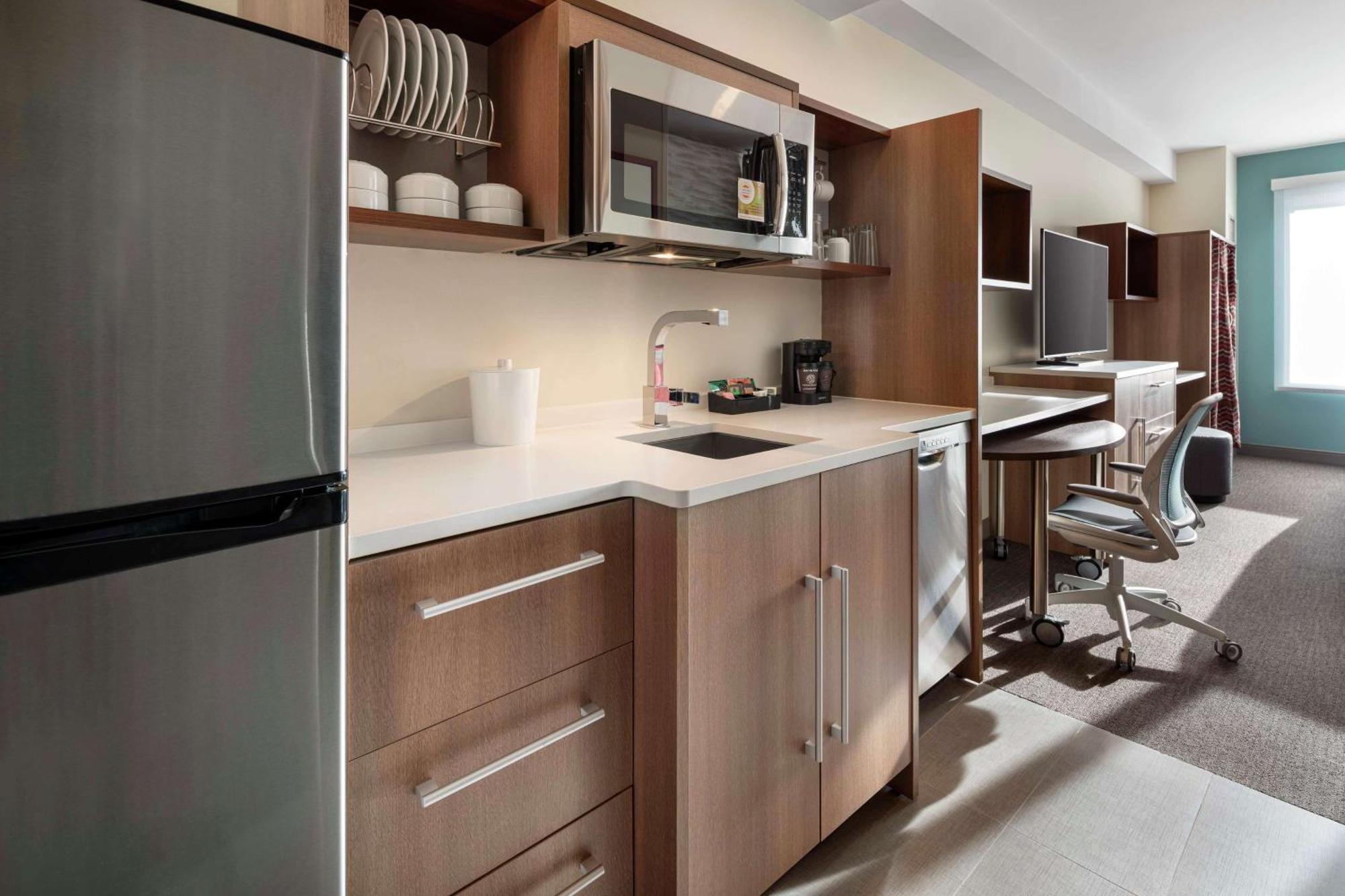 King Studio Suite