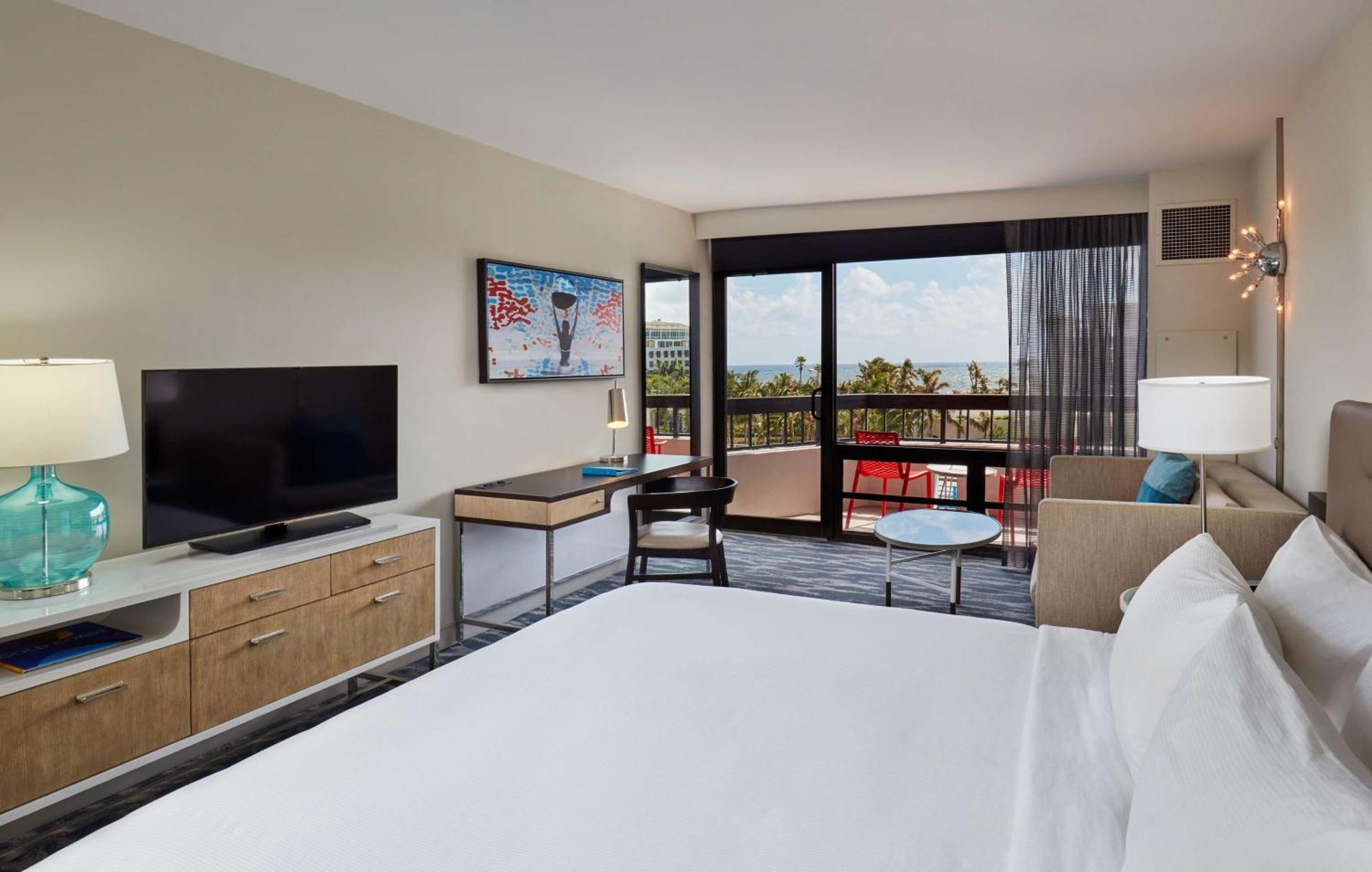 King Room Partial Water View Balcony